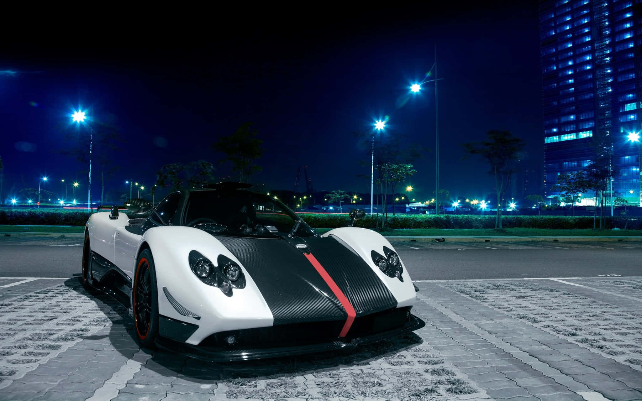 Pagani Huayra, white and black, red accents, Full HD Desktop Wallpaper