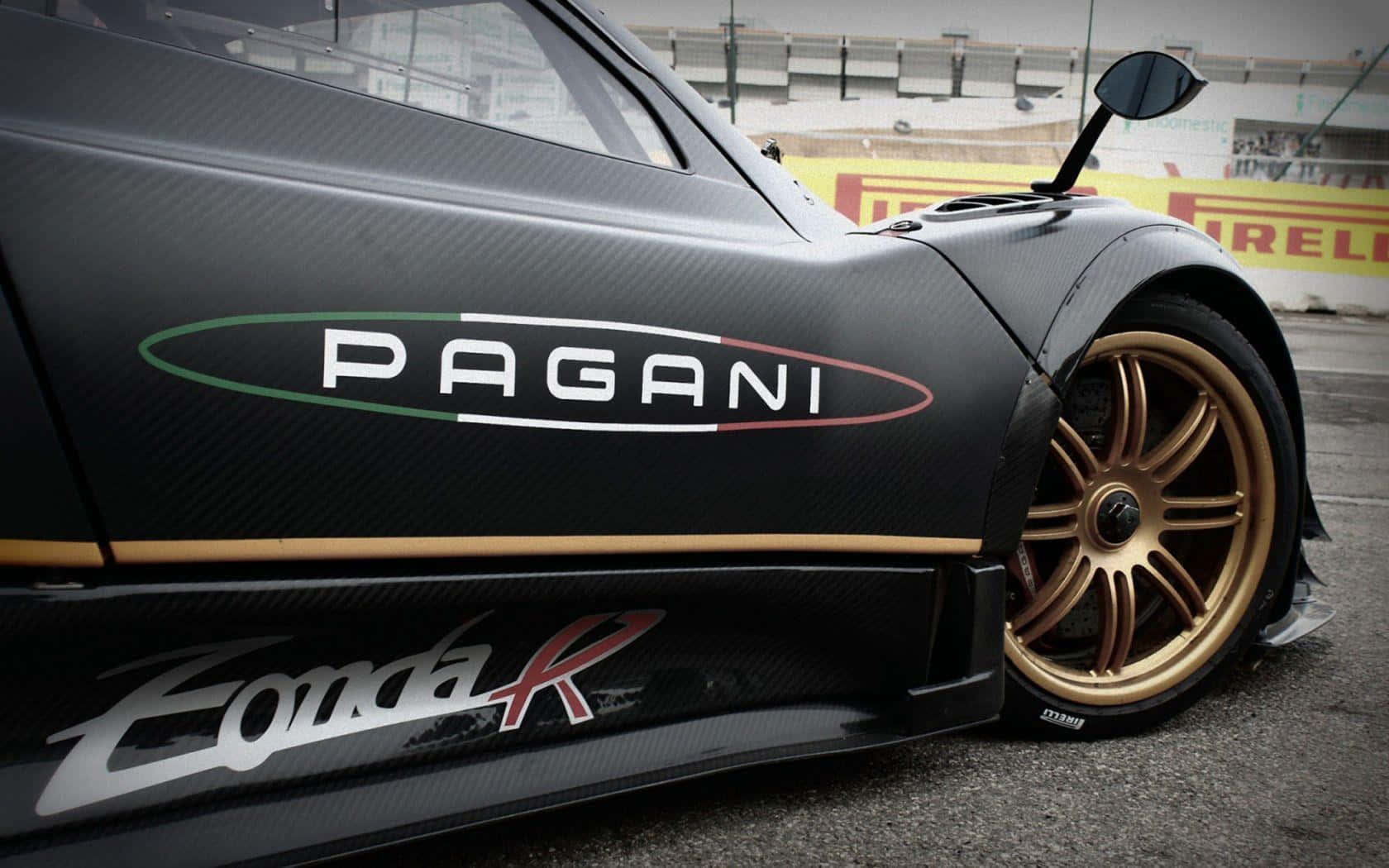 Pagani Zonda R, sleek black, gold wheels, HD Desktop Wallpaper