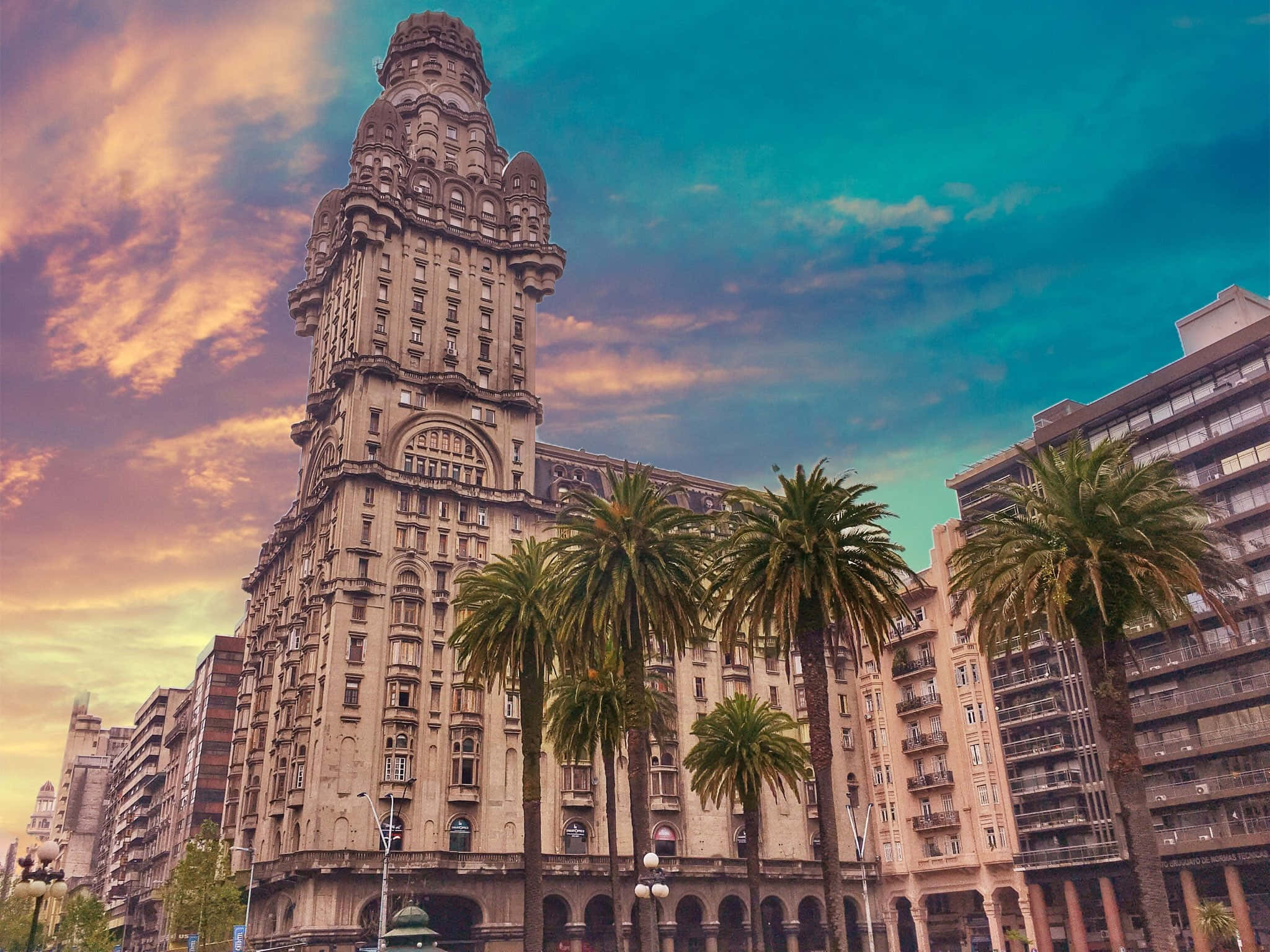 Palacio Salvo, golden hour, vibrant sunset sky, Full HD Desktop Wallpaper