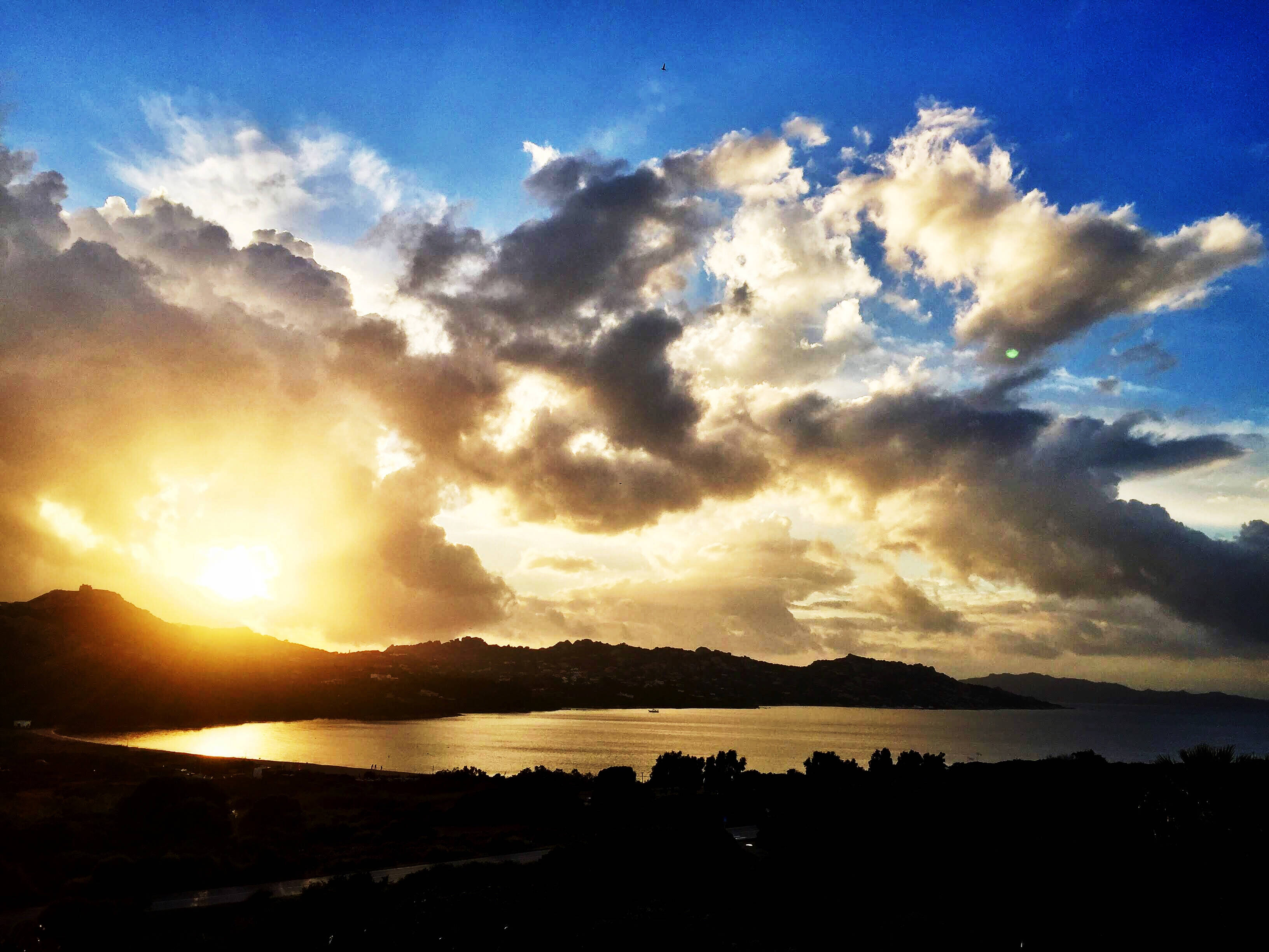 Palau, Mountain Sunset, golden light, 2K Desktop Wallpaper
