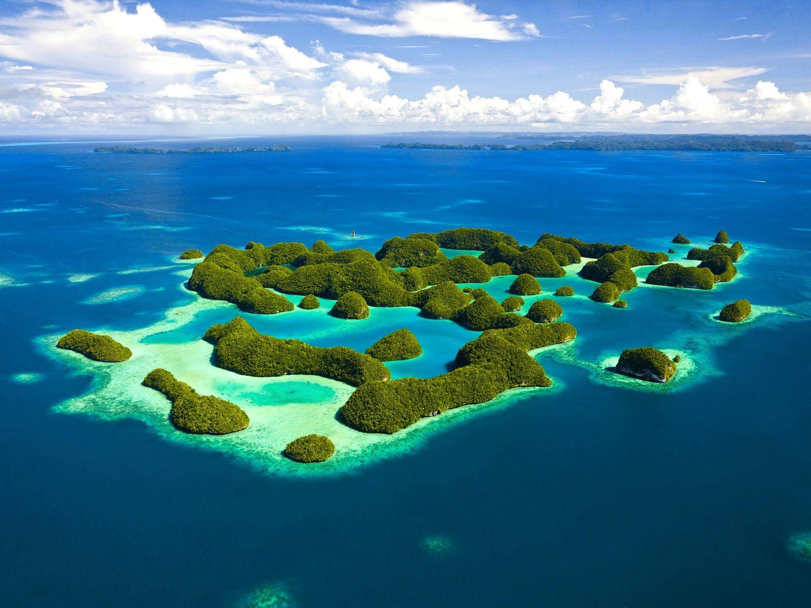 Palau, dome-shaped islands, vibrant turquoise ocean, HD Desktop Wallpaper