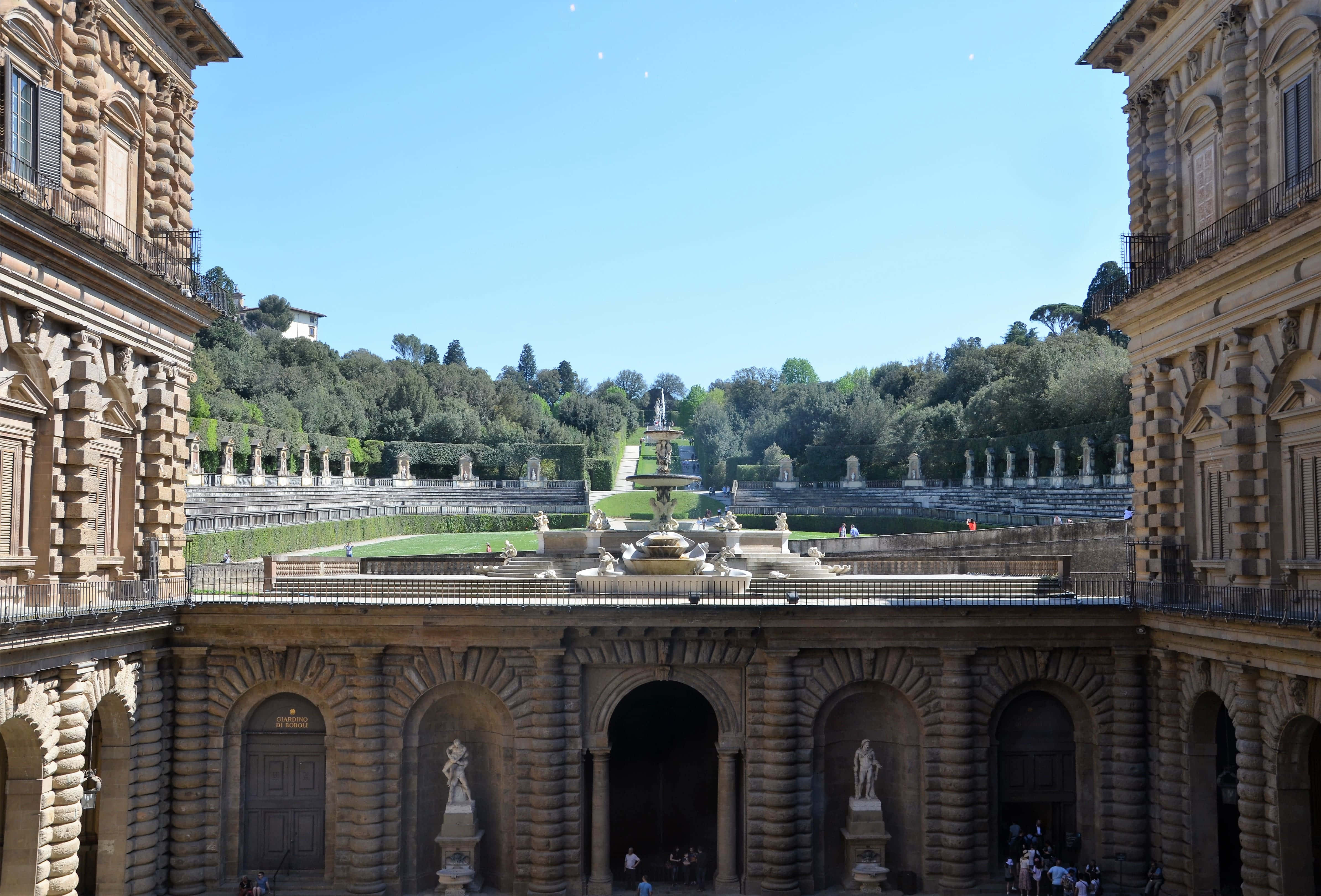 Palazzo Pitti, stone courtyard, ornate buildings, 4K Desktop Wallpaper