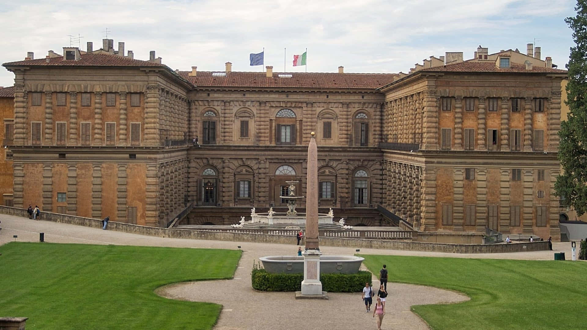 Palazzo Pitti, terracotta roof, stone facade, Full HD Desktop Wallpaper