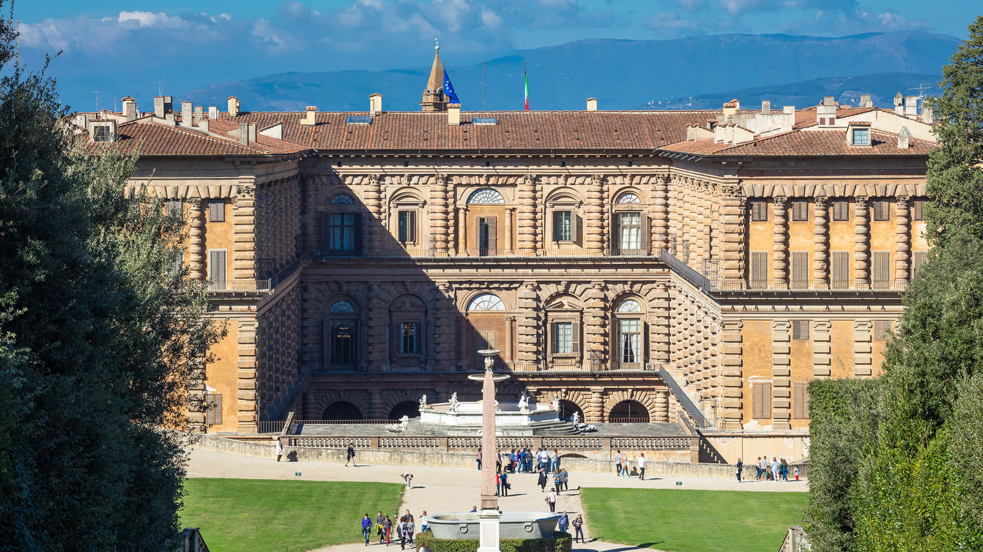 Palazzo Pitti, terracotta roof, ornate facade, Full HD Desktop Wallpaper