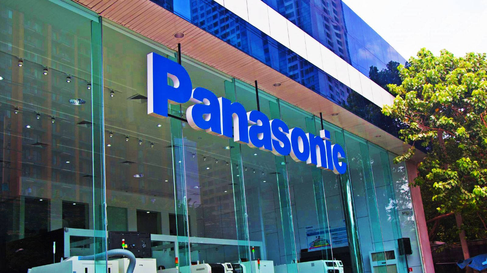 Panasonic, glass building, blue Panasonic sign, HD Desktop Wallpaper