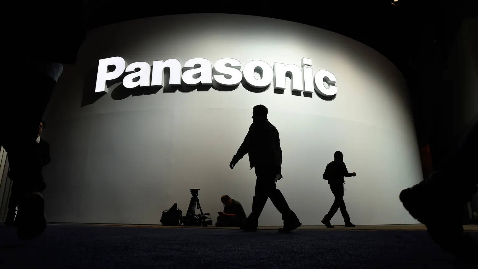 Panasonic, Silhouette Men, Panasonic logo, HD Desktop Wallpaper