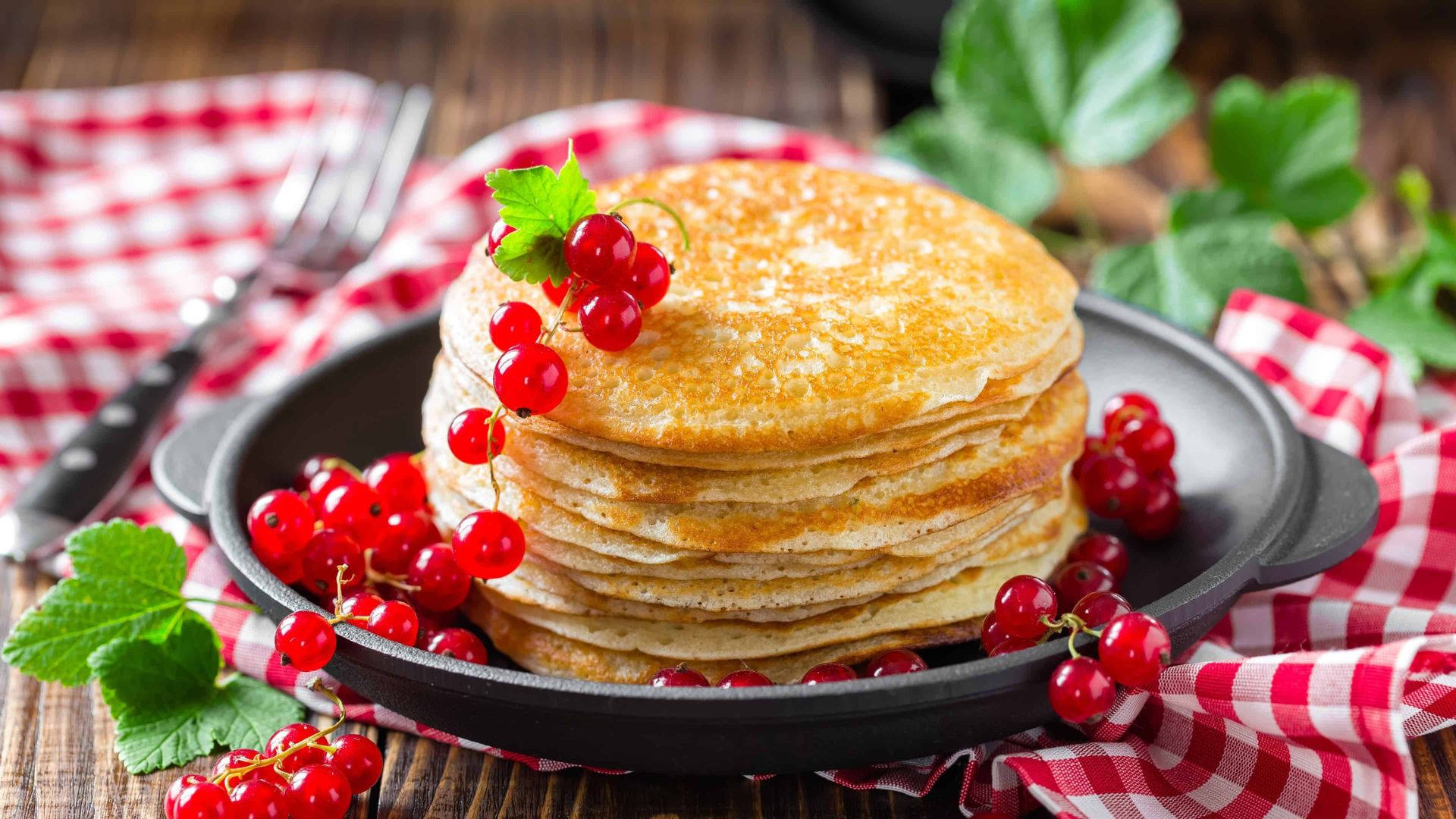 pancakes, black plate, red and white checkered cloth, Full HD Desktop Wallpaper
