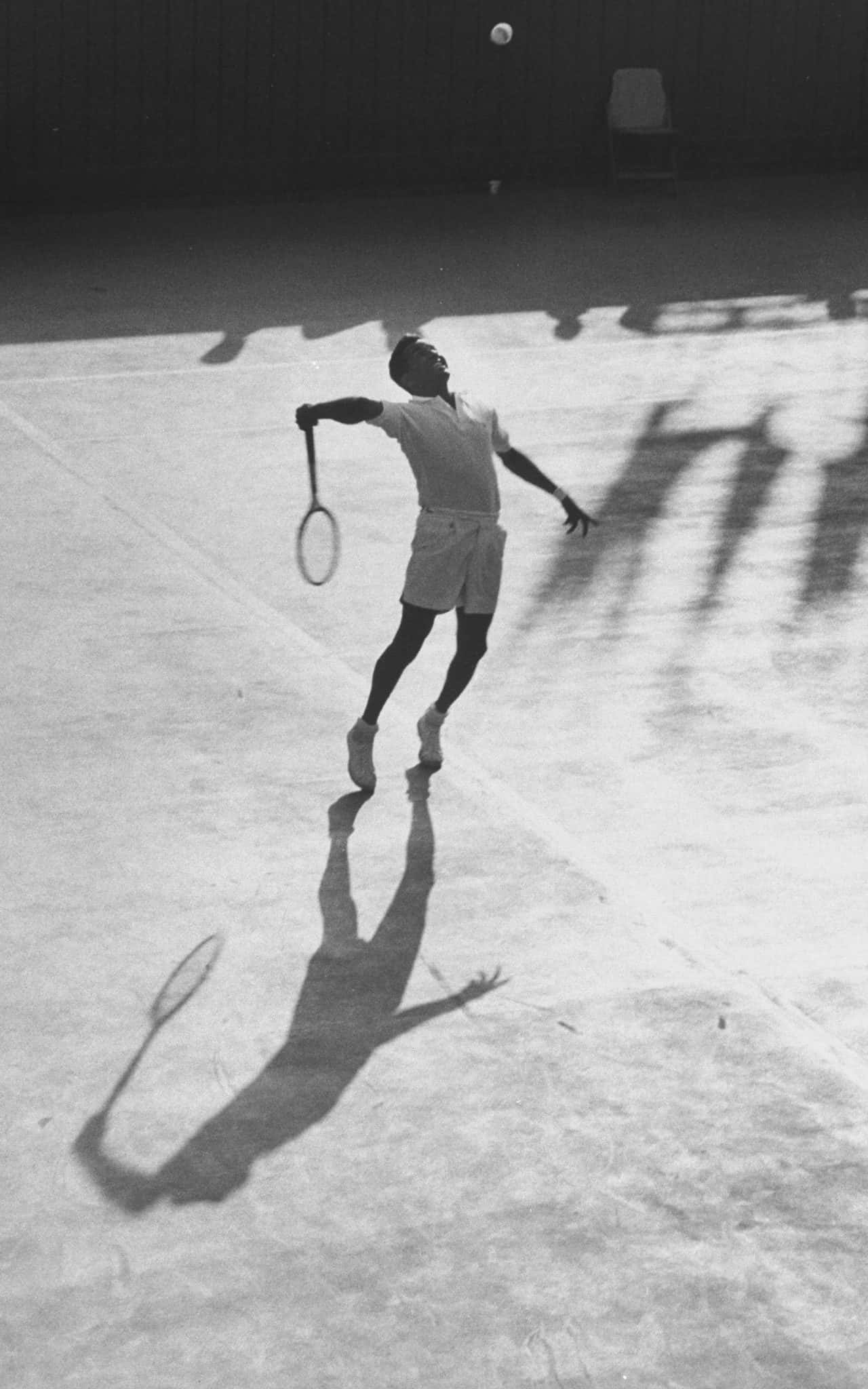 Pancho Segura, tennis court, black and white photo, Full HD Phone Wallpaper