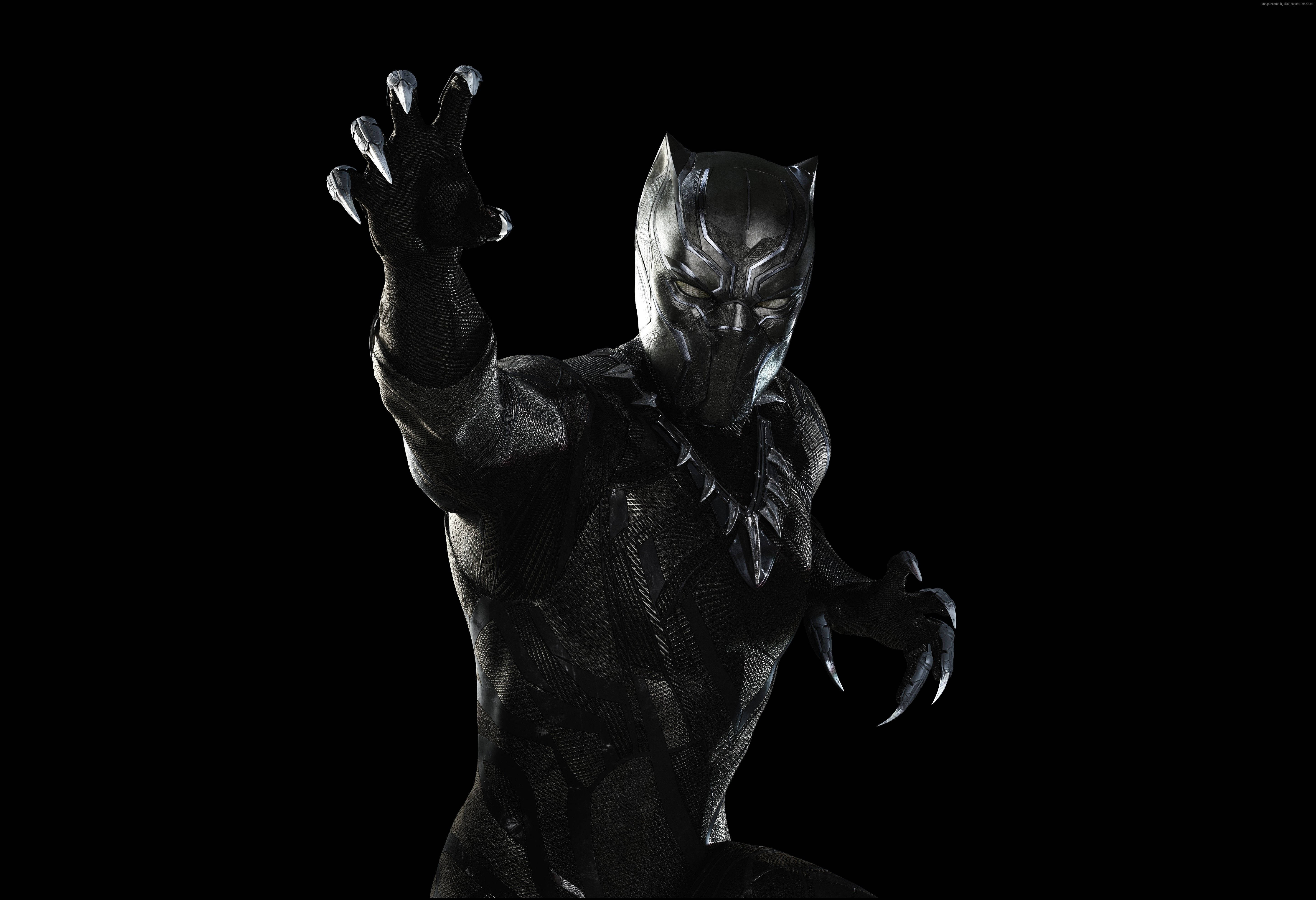 Black Panther, sleek black suit, claws extended, 5K Desktop Wallpaper