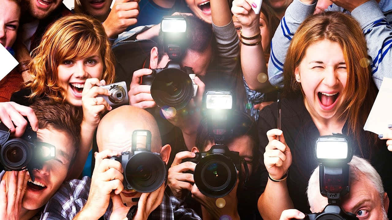 Paparazzi, flash cameras, chaotic crowd, HD Desktop Wallpaper