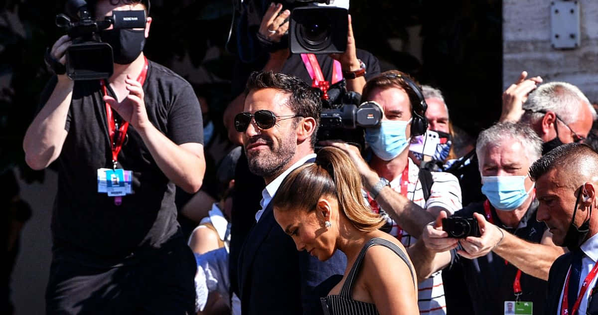 Paparazzi, photographers, reporters, SD Desktop Wallpaper
