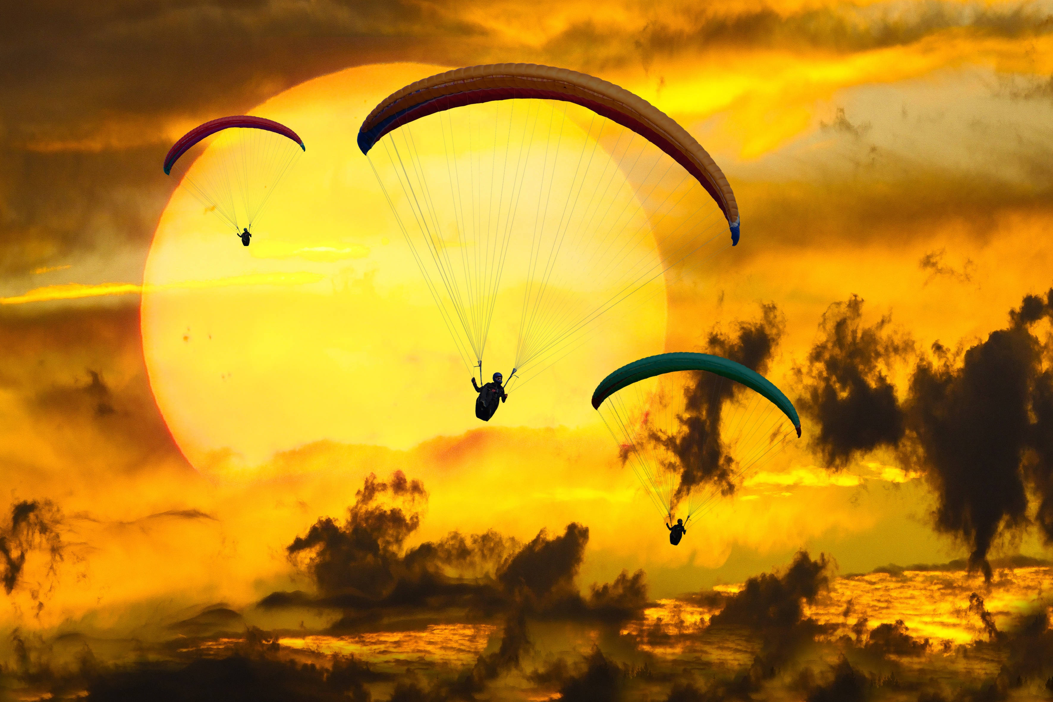 sun, sunset, fiery orange clouds, 2K Desktop Wallpaper