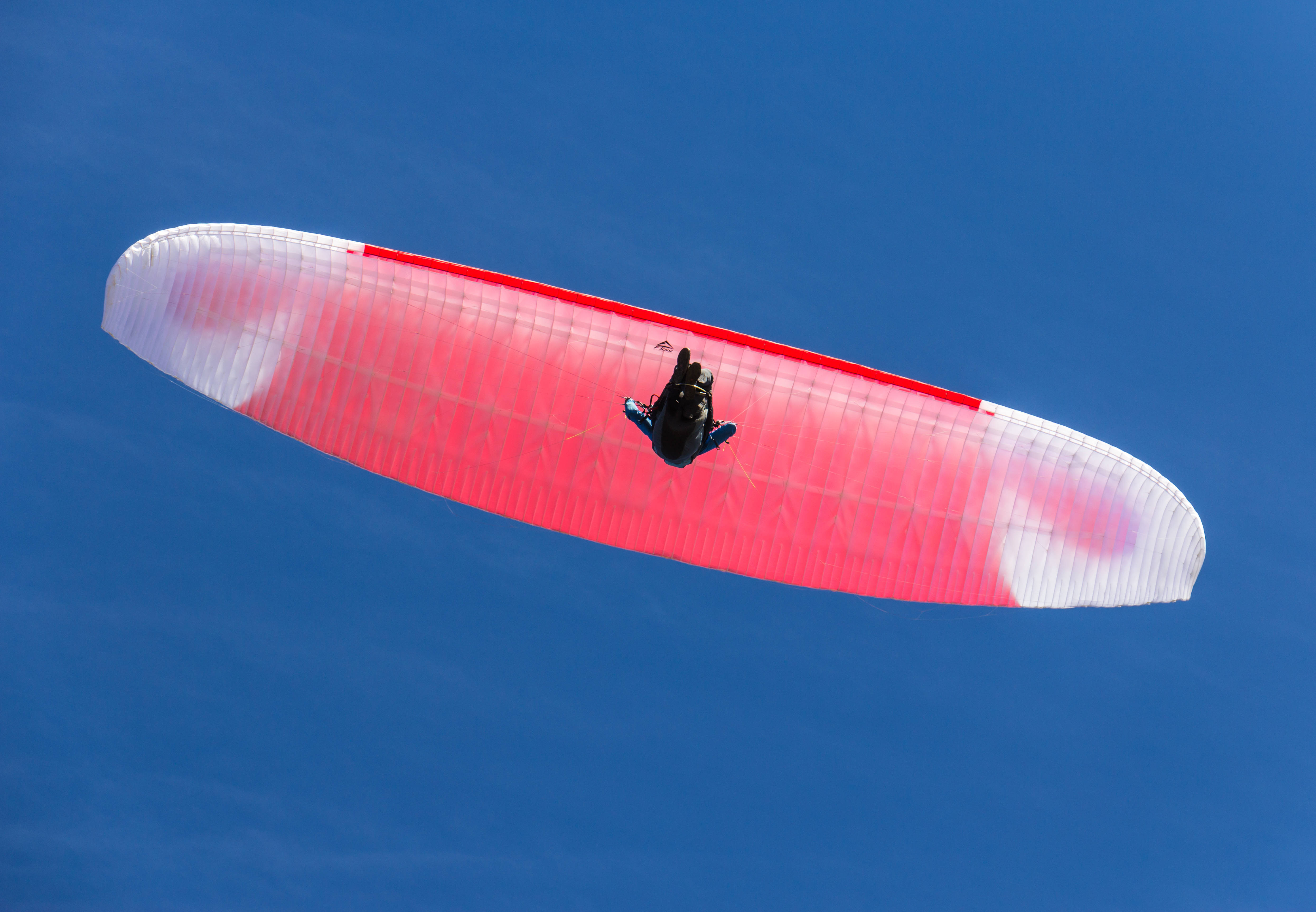 paragliding, red and white canopy, clear blue sky, 4K Desktop Wallpaper