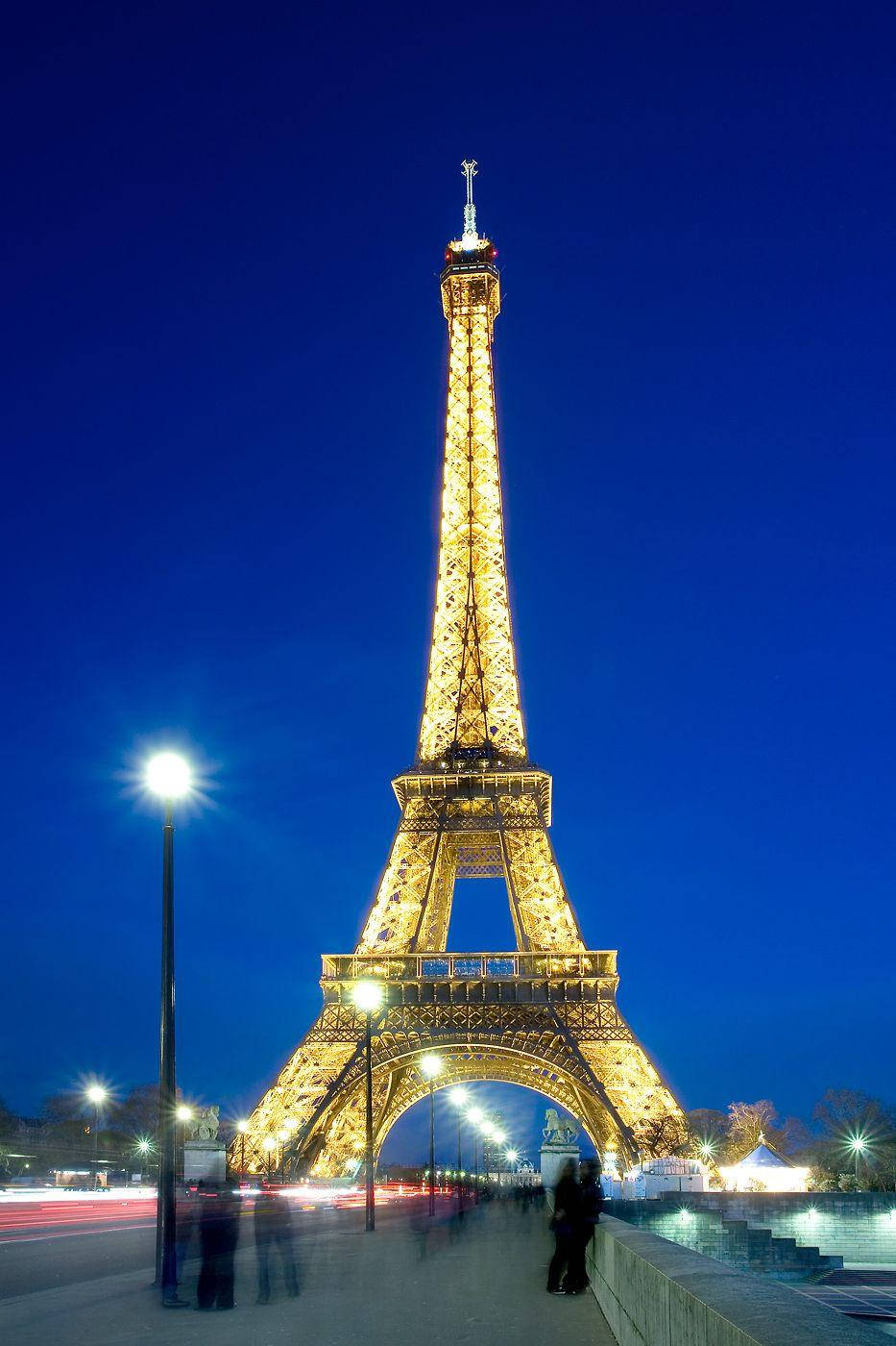 Paris Eiffel Tower, golden, deep blue twilight sky, HD Phone Wallpaper