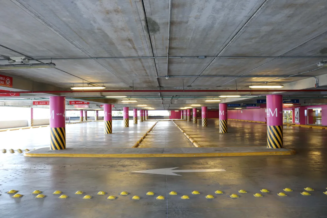 Parking Lot