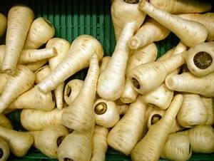 Parsnip, green basket, earthy tones, SD Desktop Wallpaper