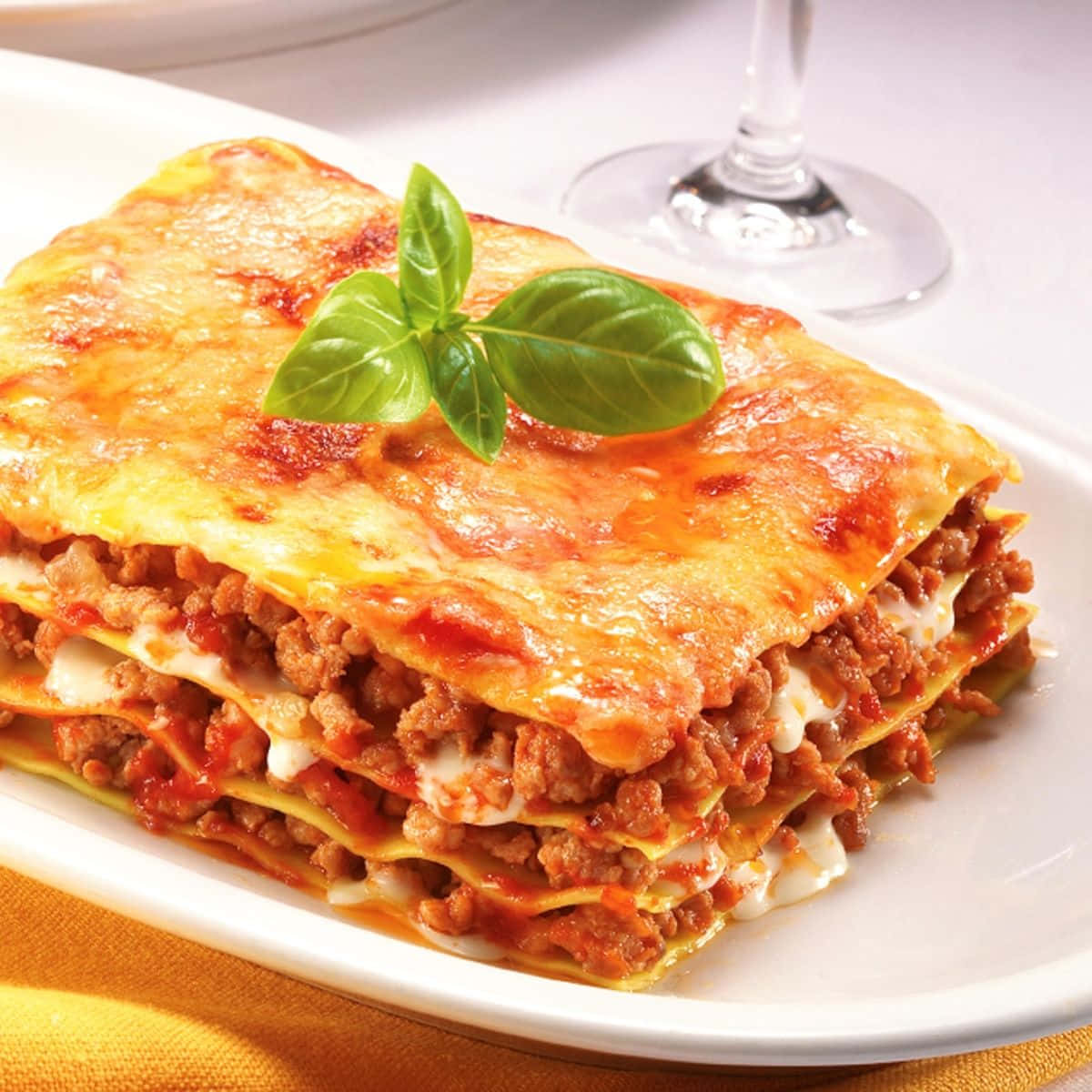 Meaty Four Layer Lasagna Alla Bolognese, golden-brown lasagna, melted cheese, SD Desktop Wallpaper