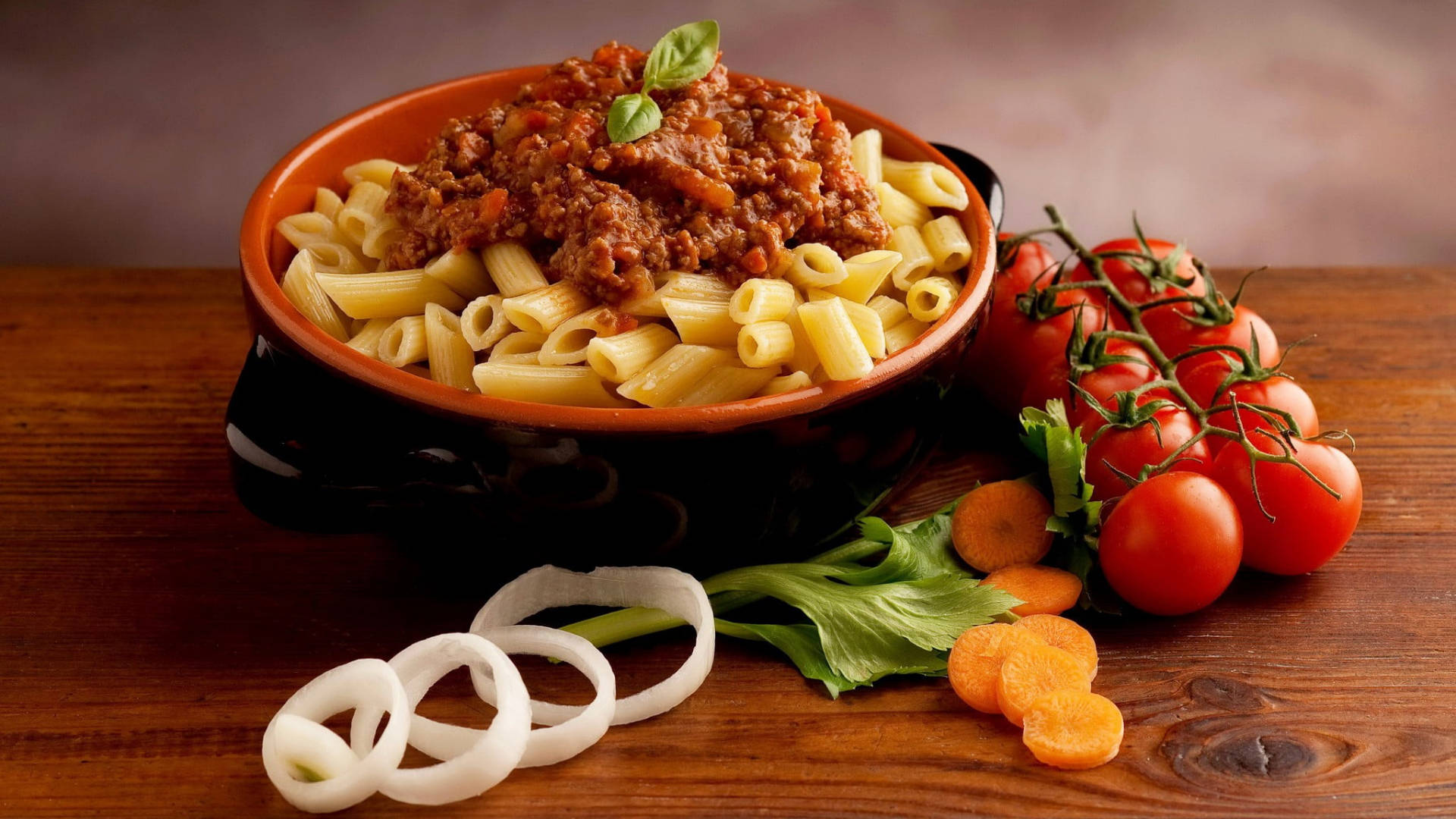 pasta, penne pasta, meat sauce, Full HD Desktop Wallpaper