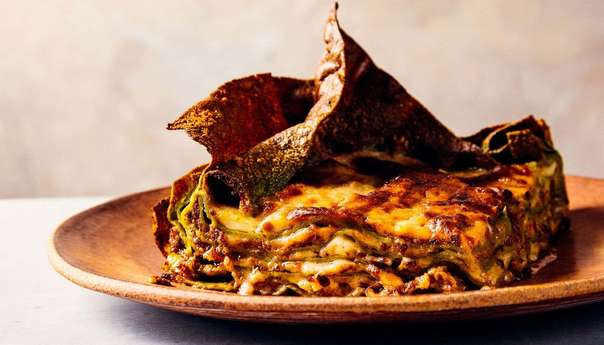 lasagna alla bolognese, burnt edges, golden-brown, Full HD Desktop Wallpaper
