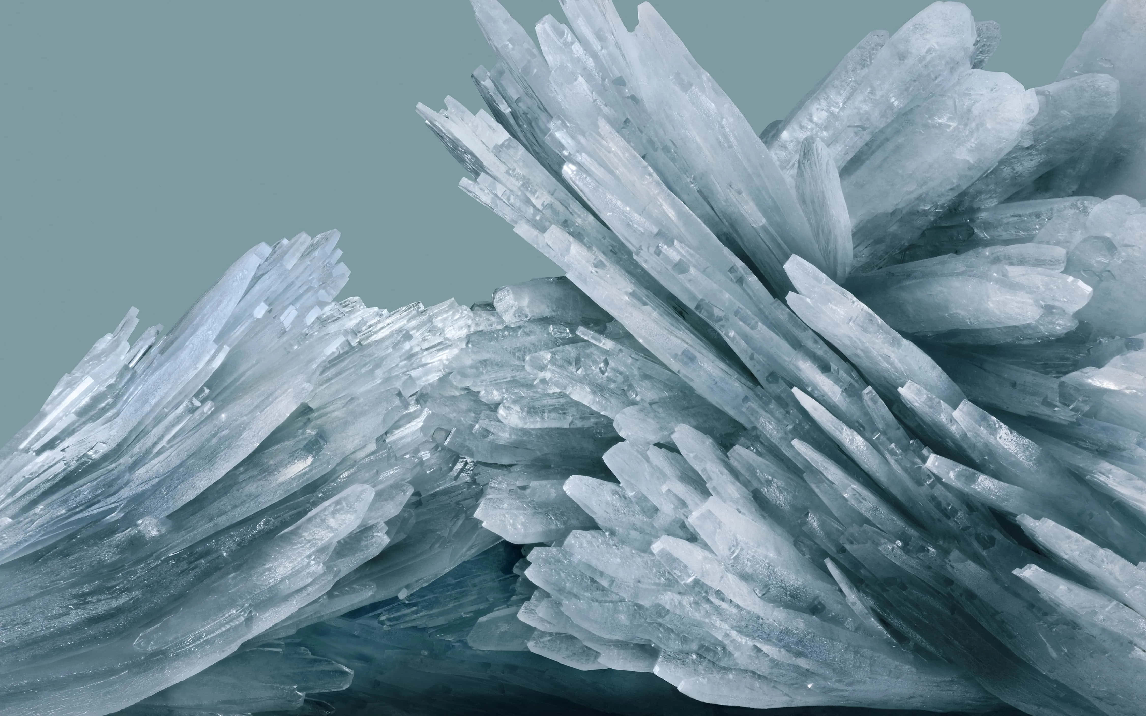 crystal formation, jagged, translucent blue-white, 4K Desktop Wallpaper