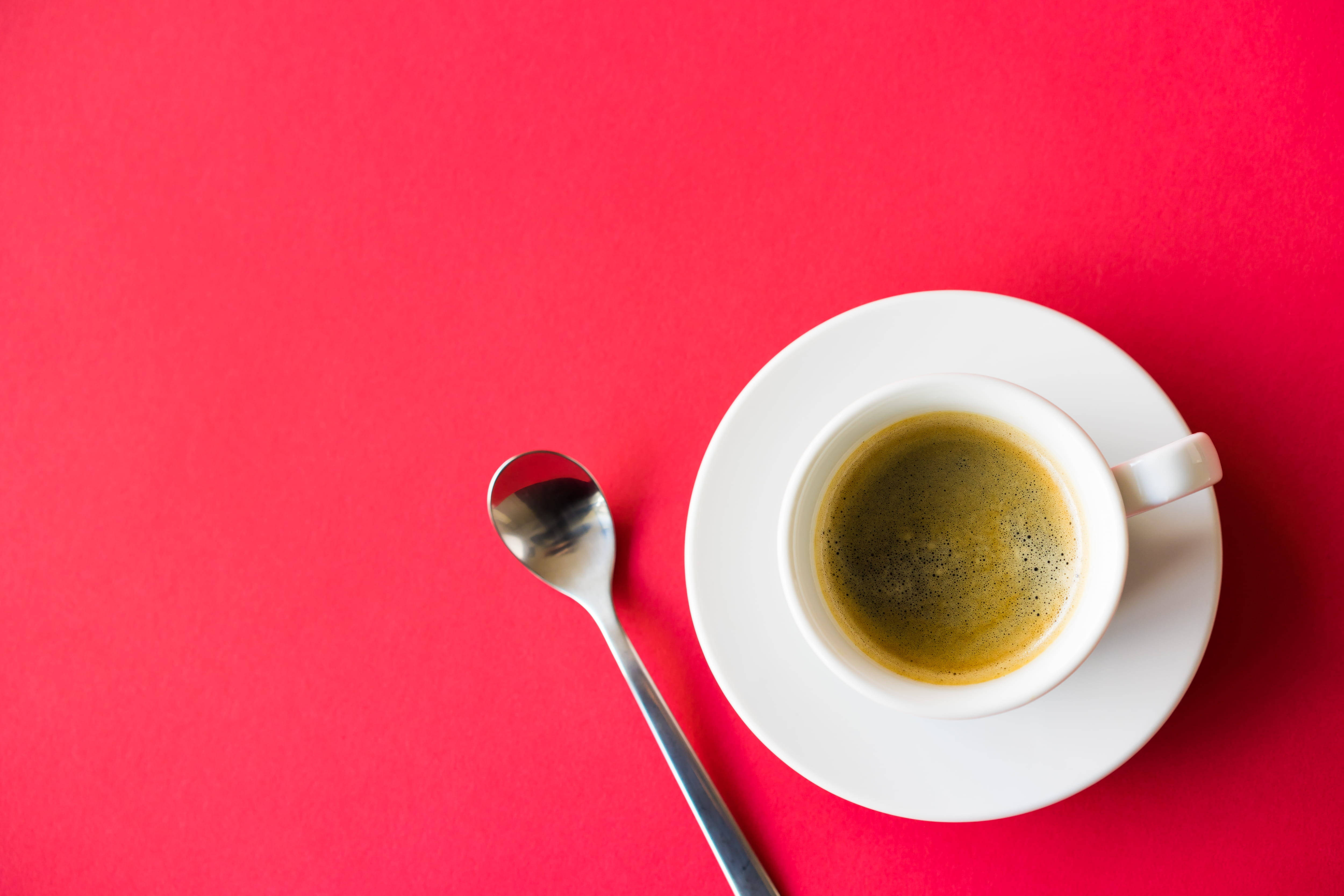 pastel red aesthetics, white cup of espresso, spoon, 4K Desktop Wallpaper