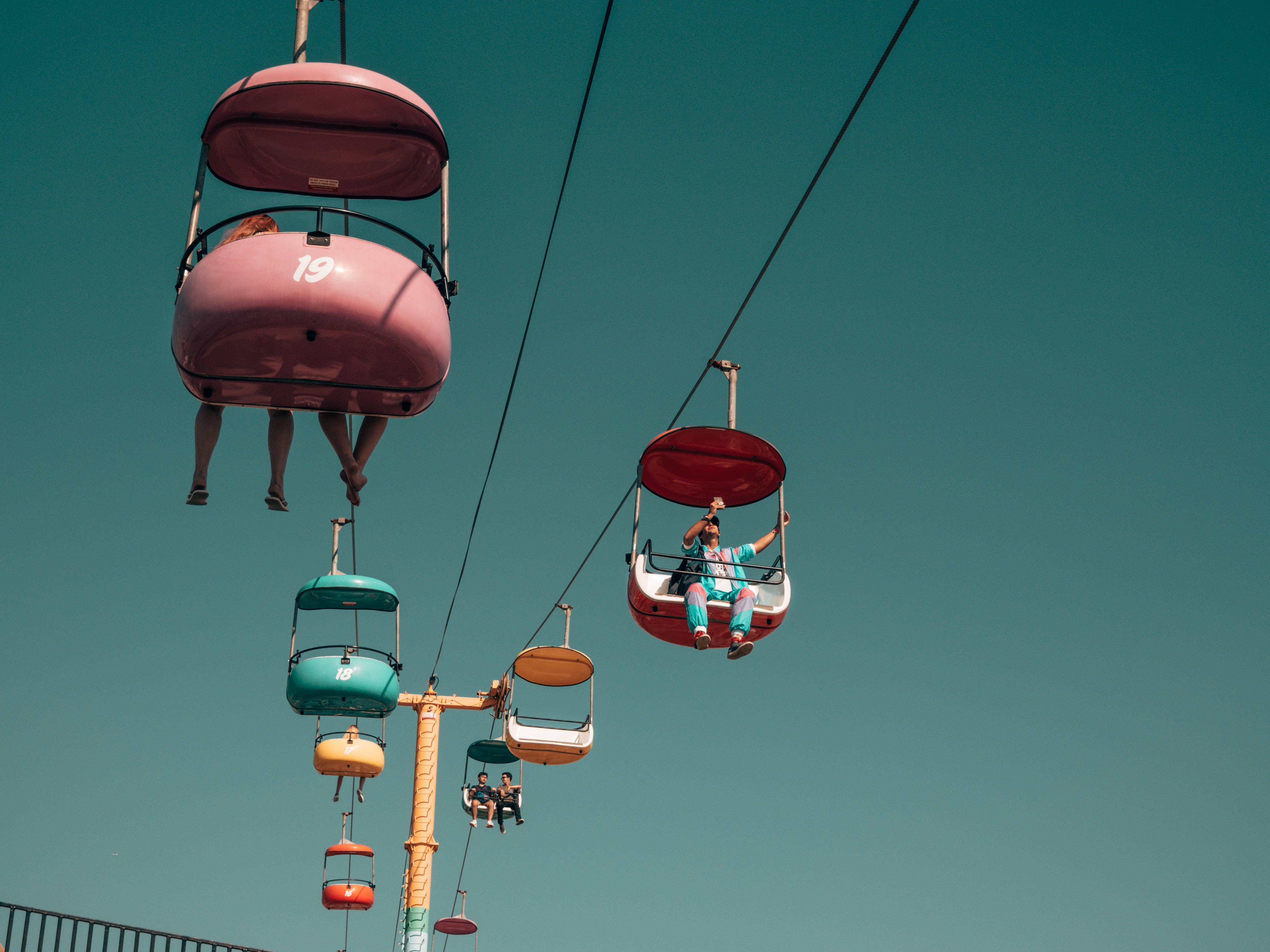 pastel vintage cable cars, teal sky, vibrant colorful, 4K Desktop Wallpaper