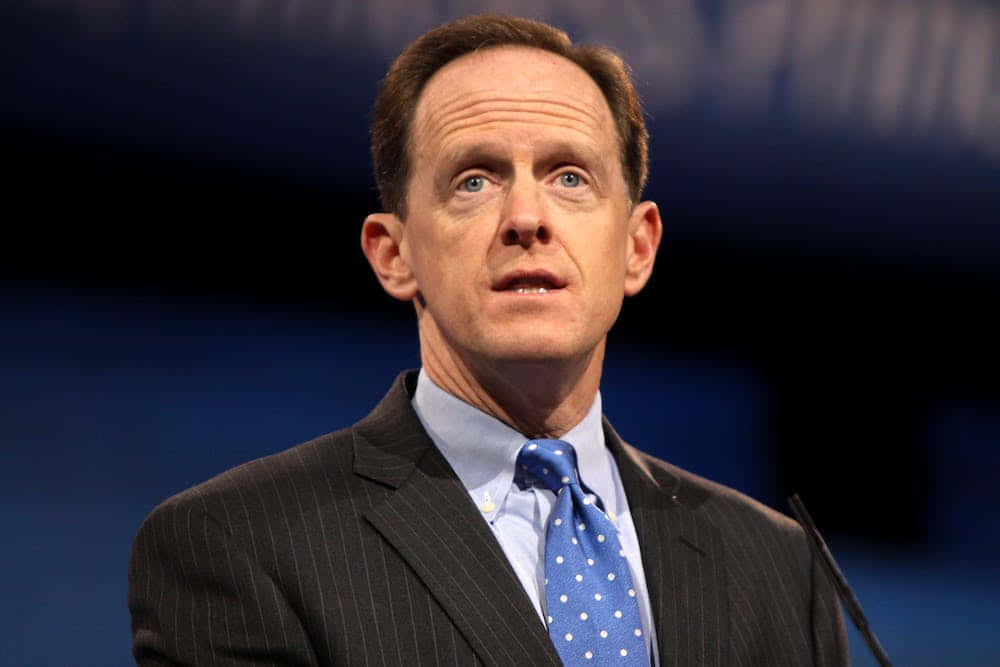 Pat Toomey, pinstripe suit, blue polka dot tie, SD Desktop Wallpaper