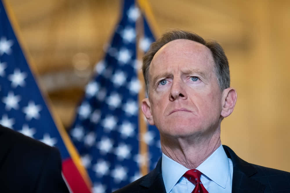Pat Toomey, American flags, suit, SD Desktop Wallpaper