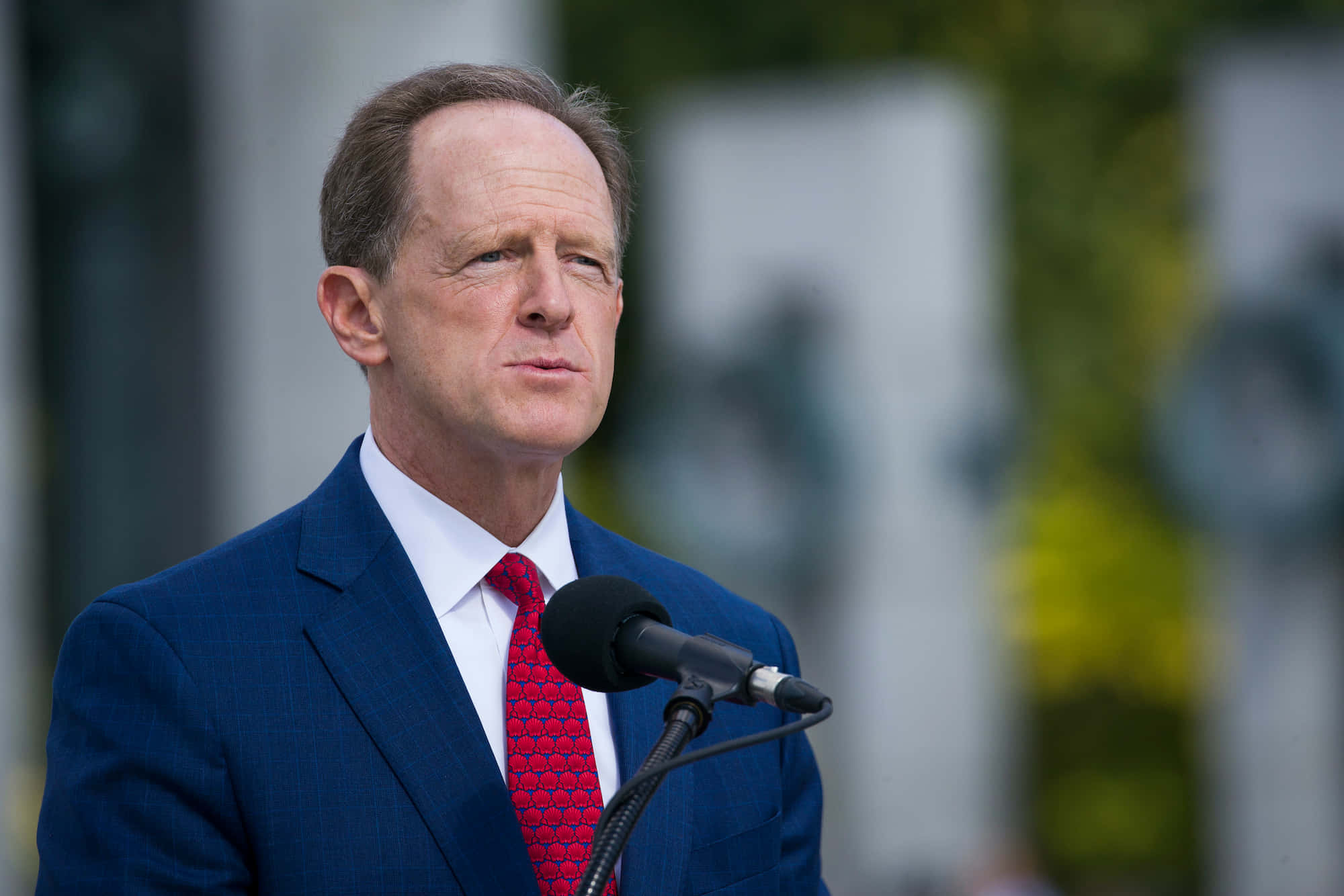 Pat Toomey, blue suit, red tie, Full HD Desktop Wallpaper
