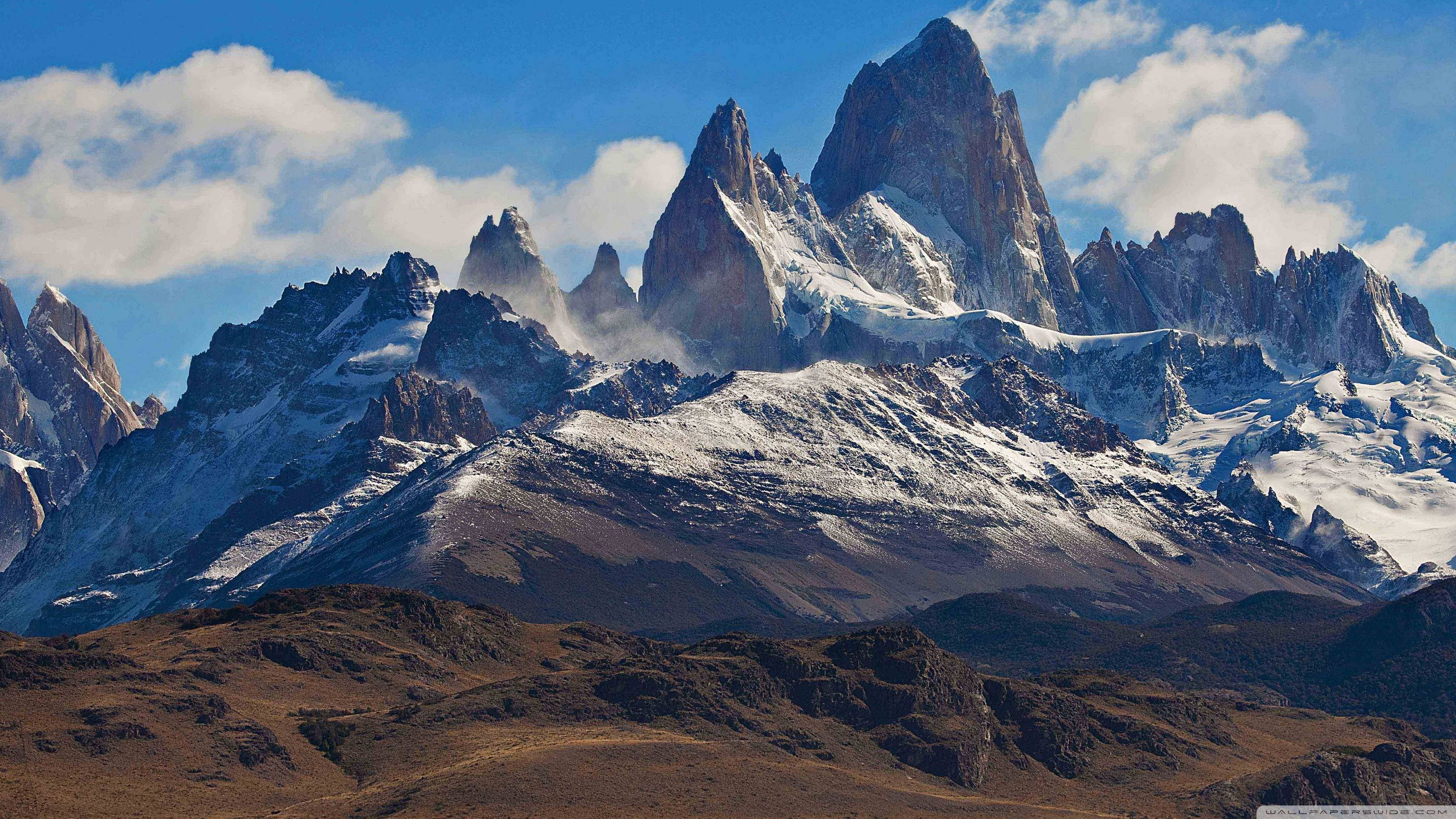 Patagonia, jagged mountain tops, snowcapped peaks, 2K Desktop Wallpaper
