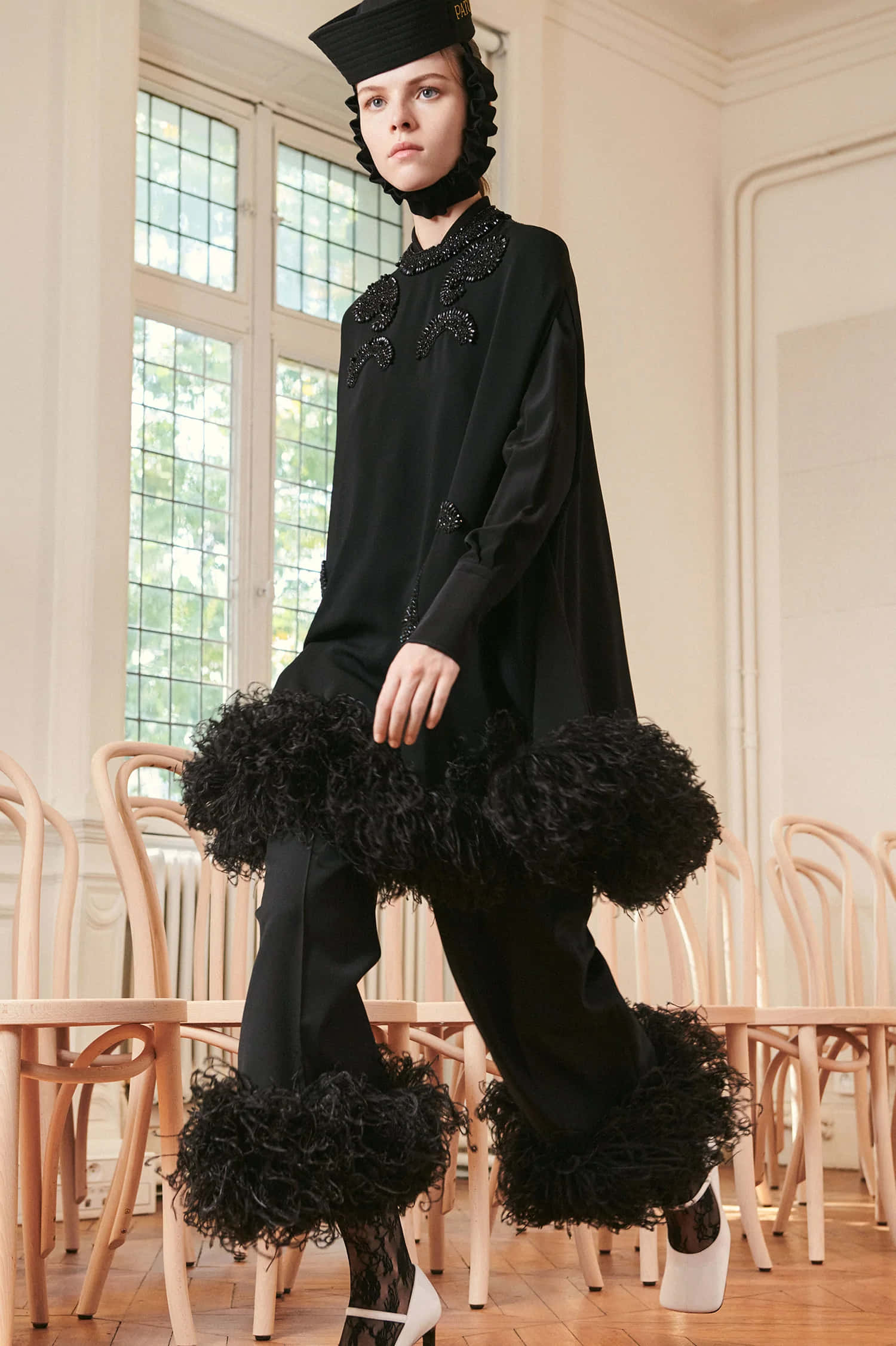 Patou, black cape dress, feathered outfit, Full HD Phone Wallpaper