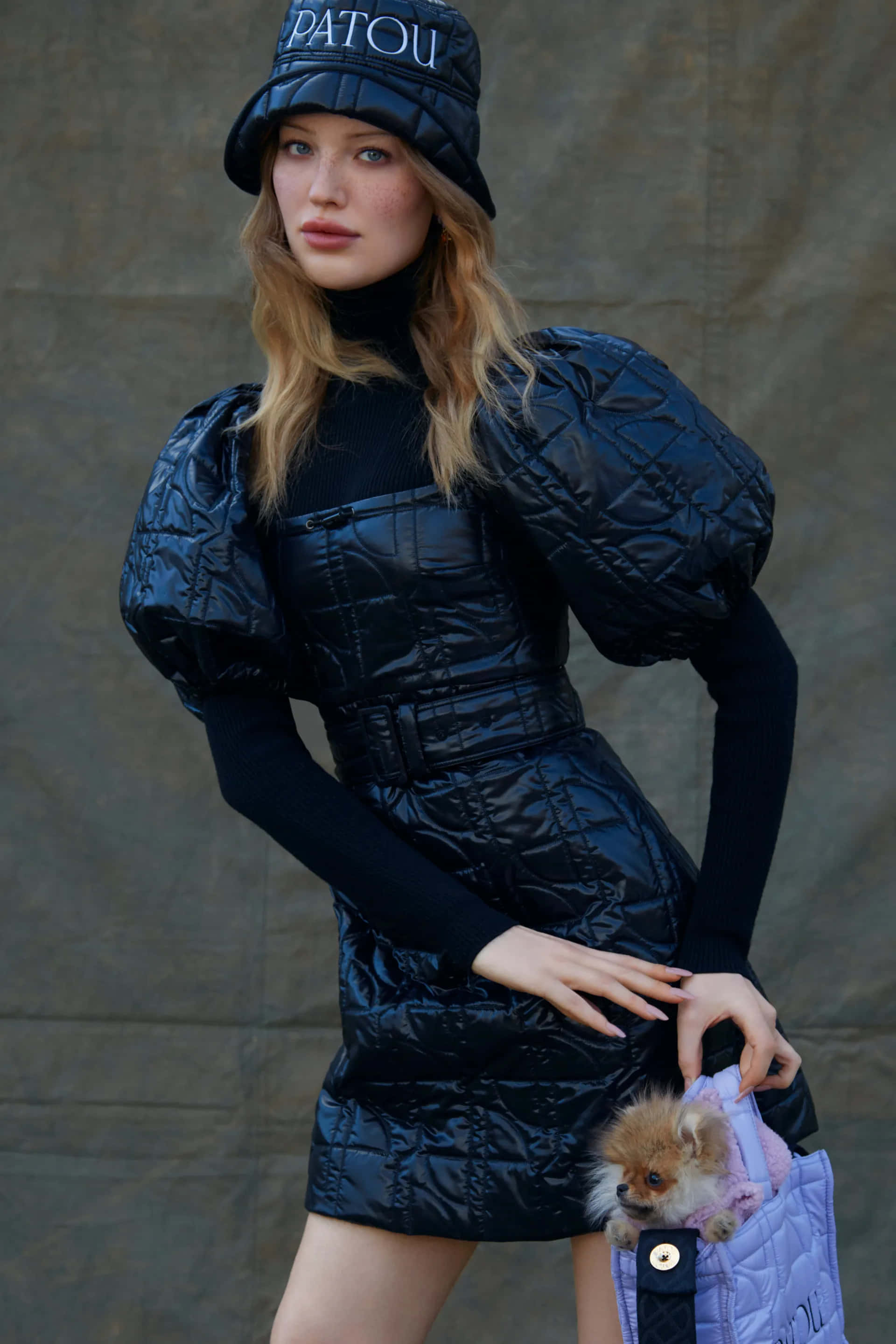 black patou dress, puffy sleeves, glossy black quilted dress, 2K Phone Wallpaper