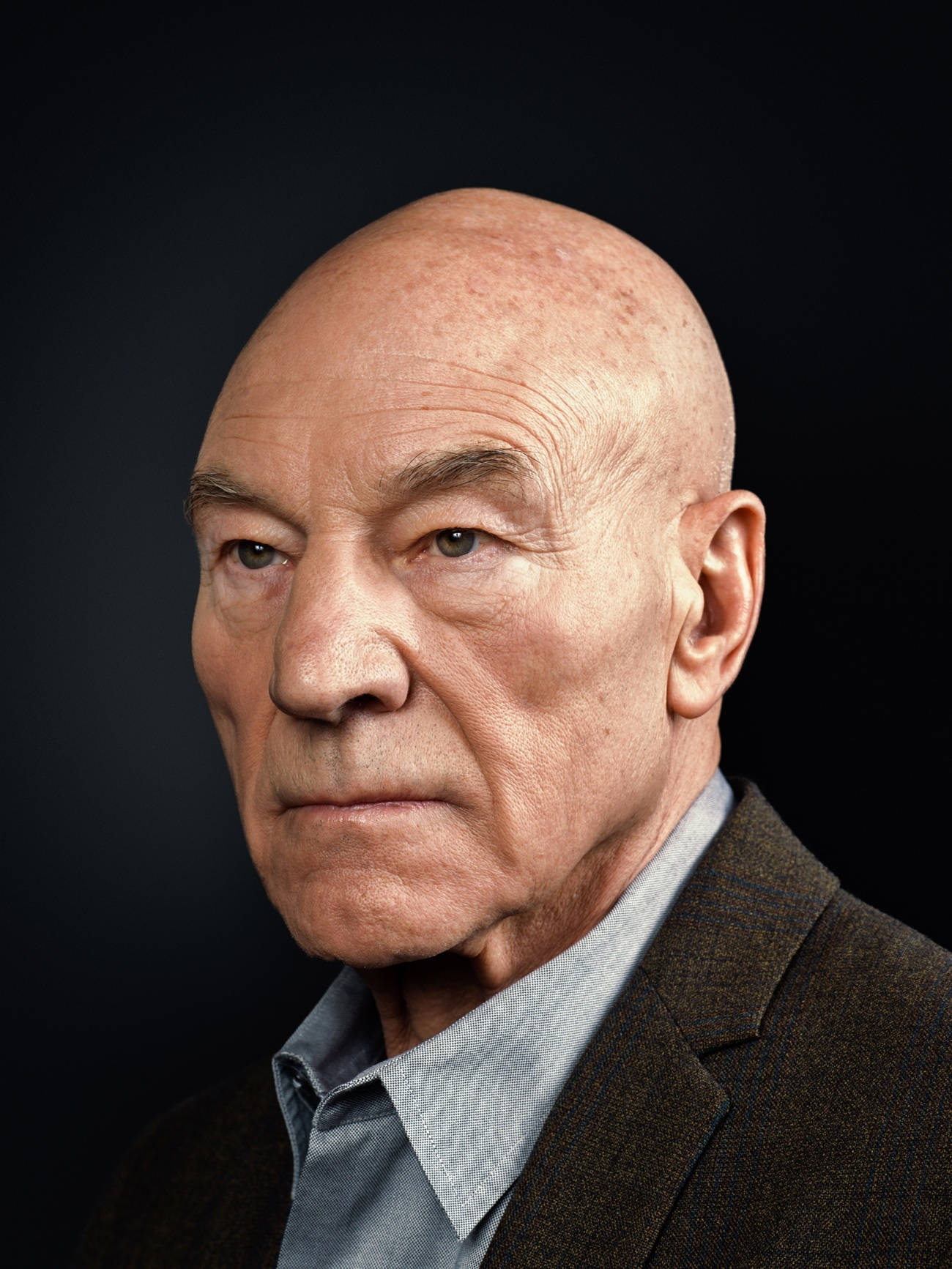 Patrick Stewart, bald older man, brown suit, HD Phone Wallpaper