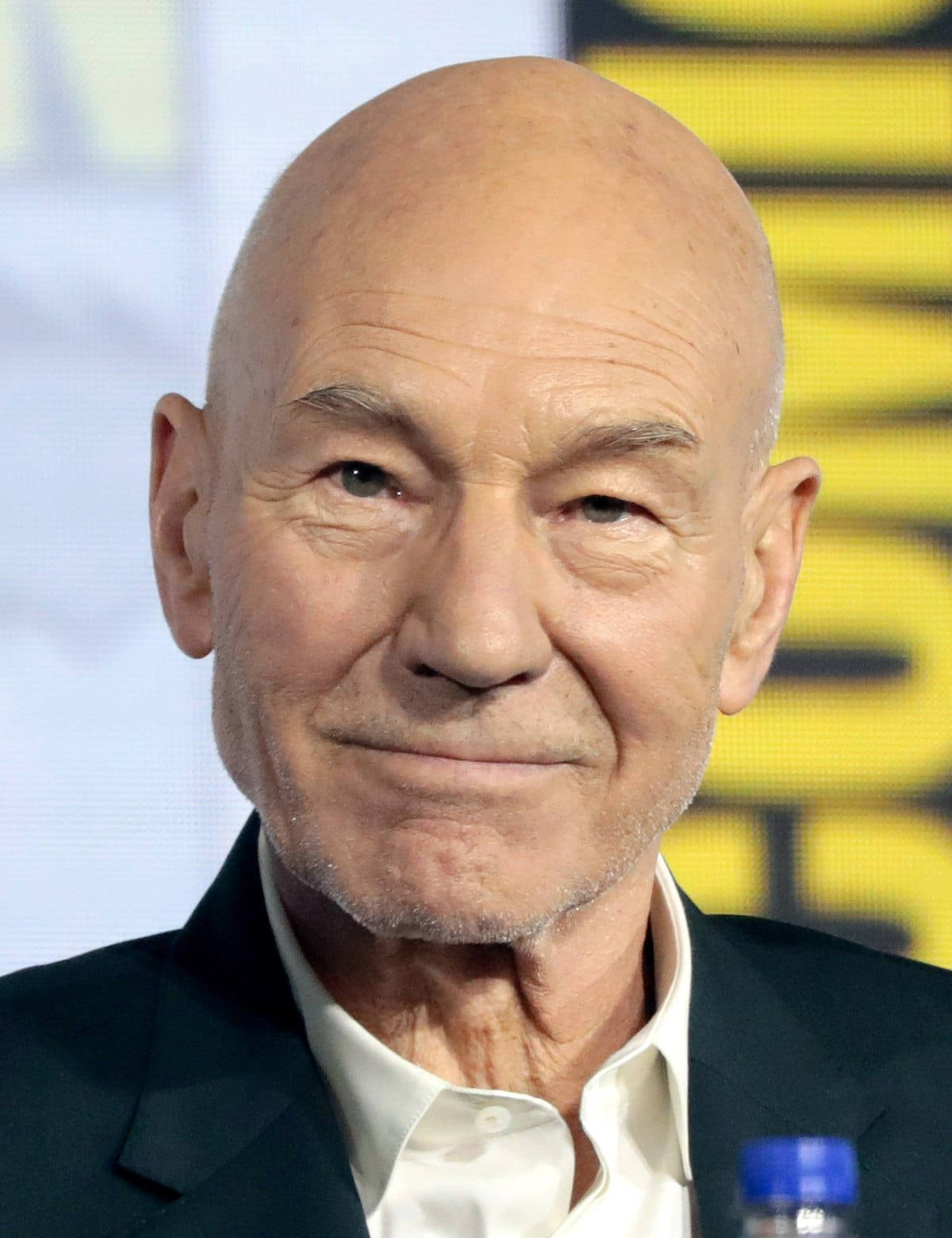 Patrick Stewart, dark suit, white shirt, HD Phone Wallpaper