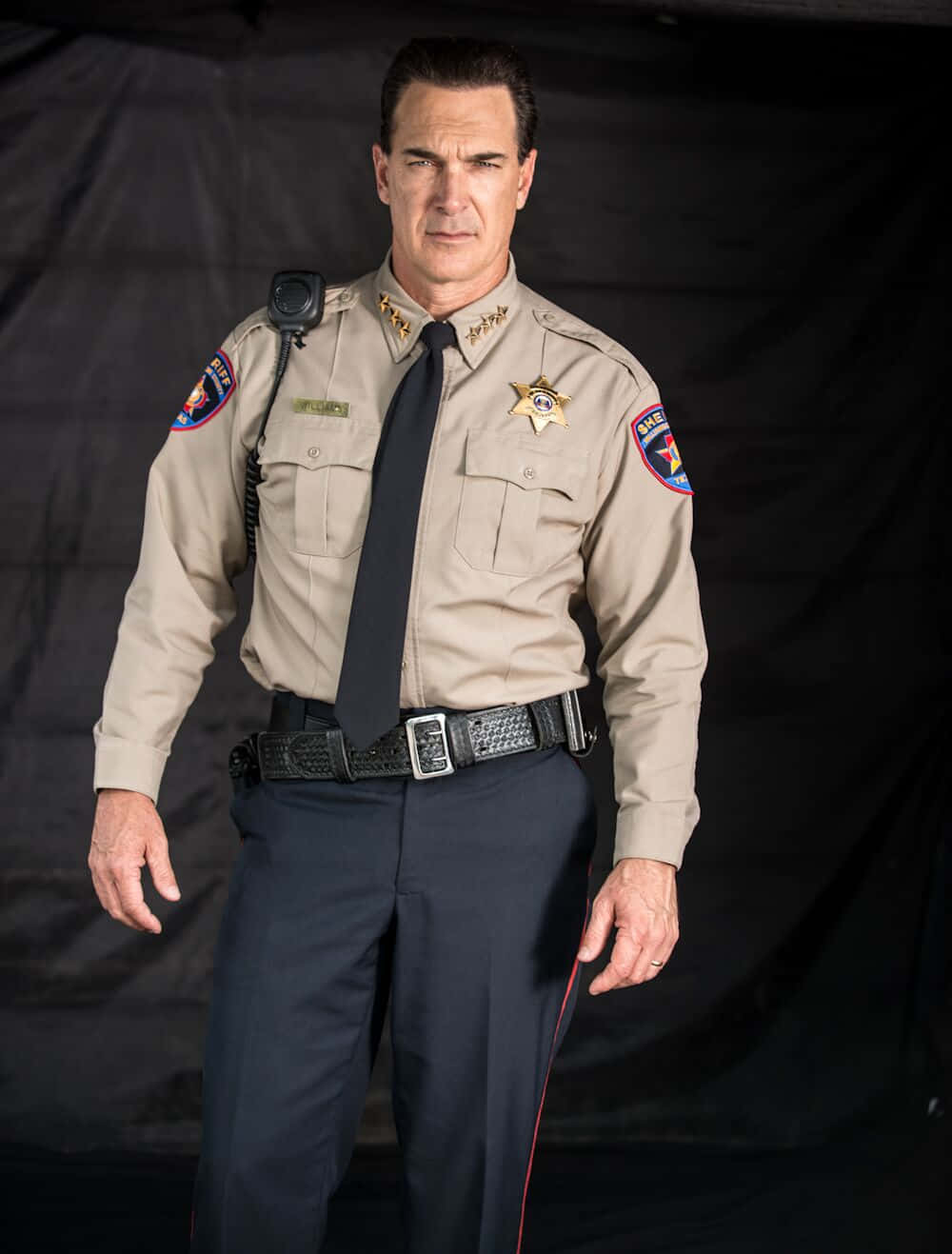 Patrick Warburton, beige uniform, black backdrop, HD Phone Wallpaper
