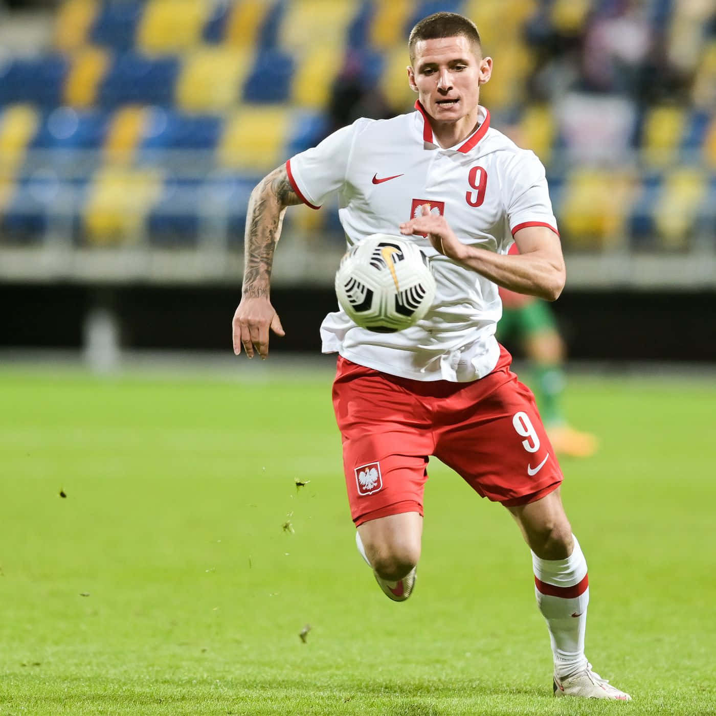 Patryk Klimala, red and white uniform, green field, HD Desktop Wallpaper