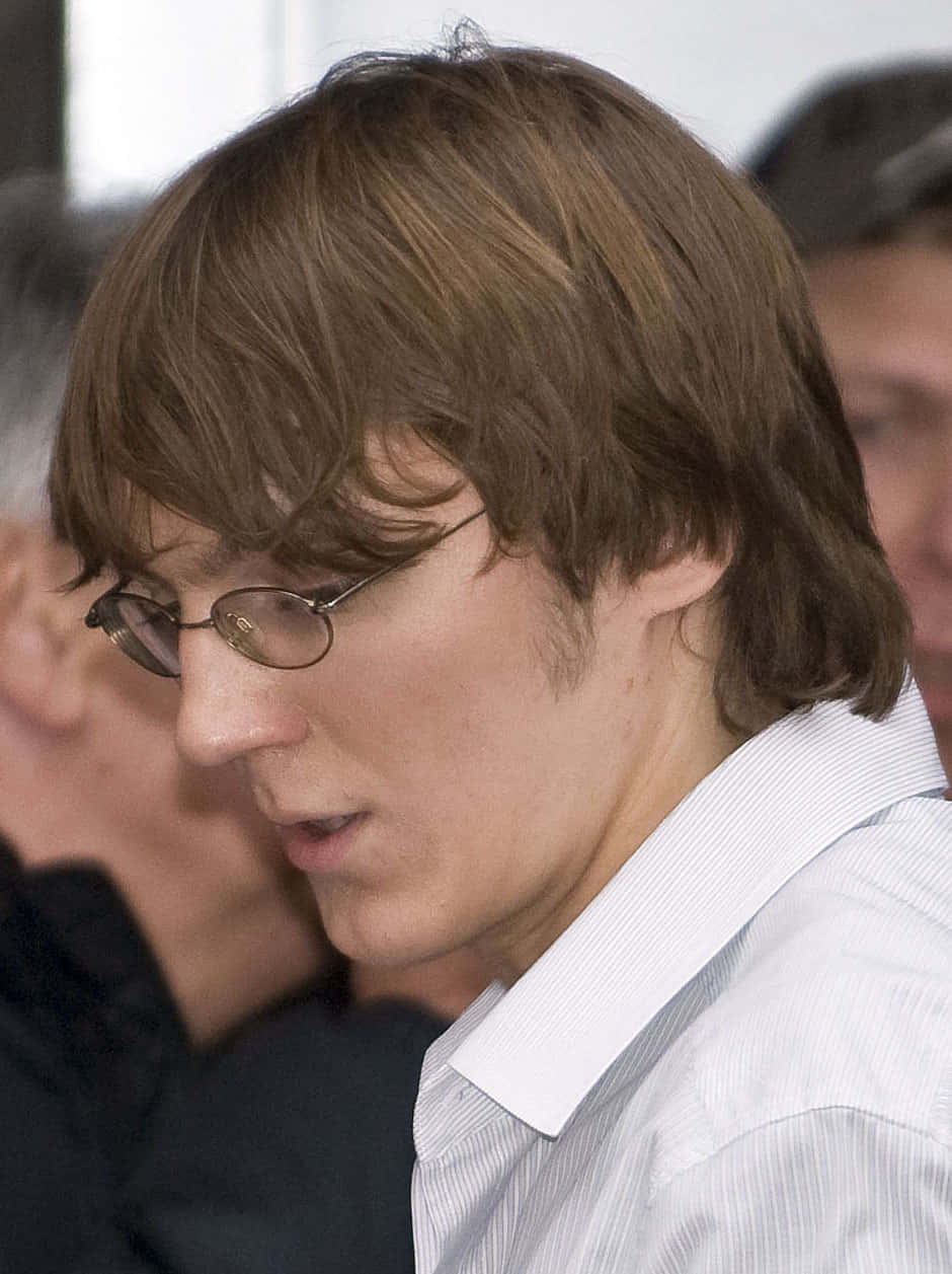 Paul Dano, brown hair, glasses, SD Phone Wallpaper