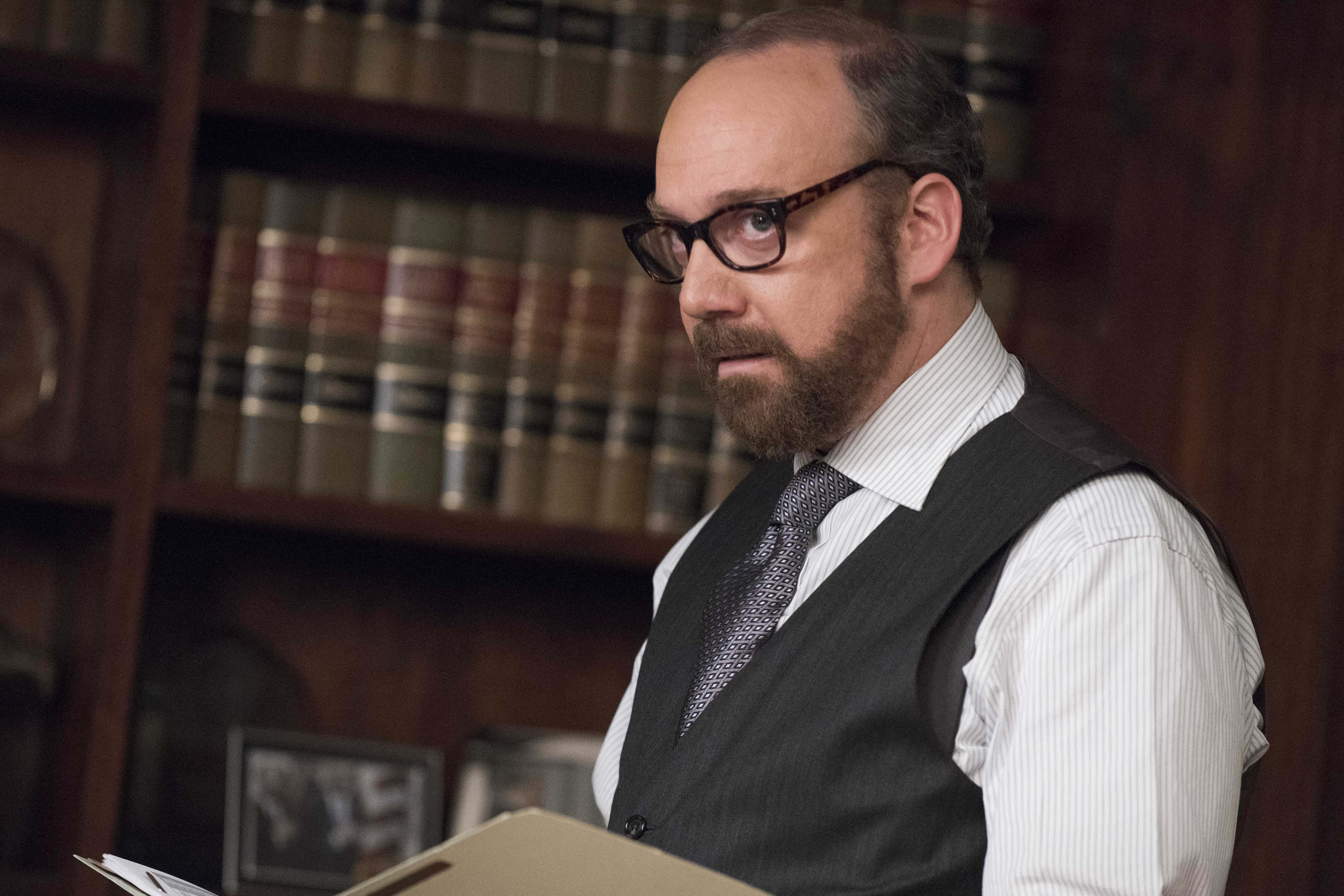 Paul Giamatti, wood-paneled library, vest and tie, 2K Desktop Wallpaper