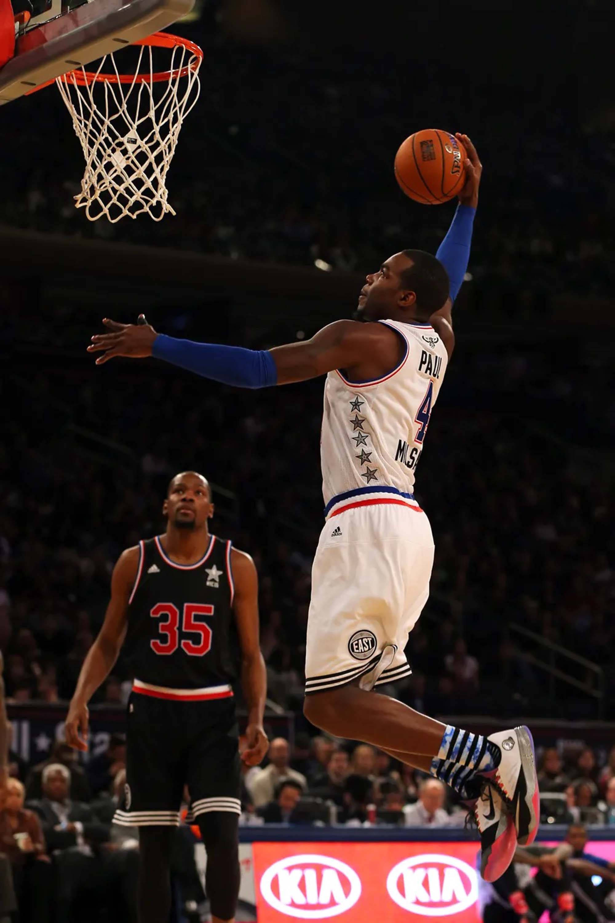 Paul Millsap, dunk shot, white jersey, 2K Phone Wallpaper