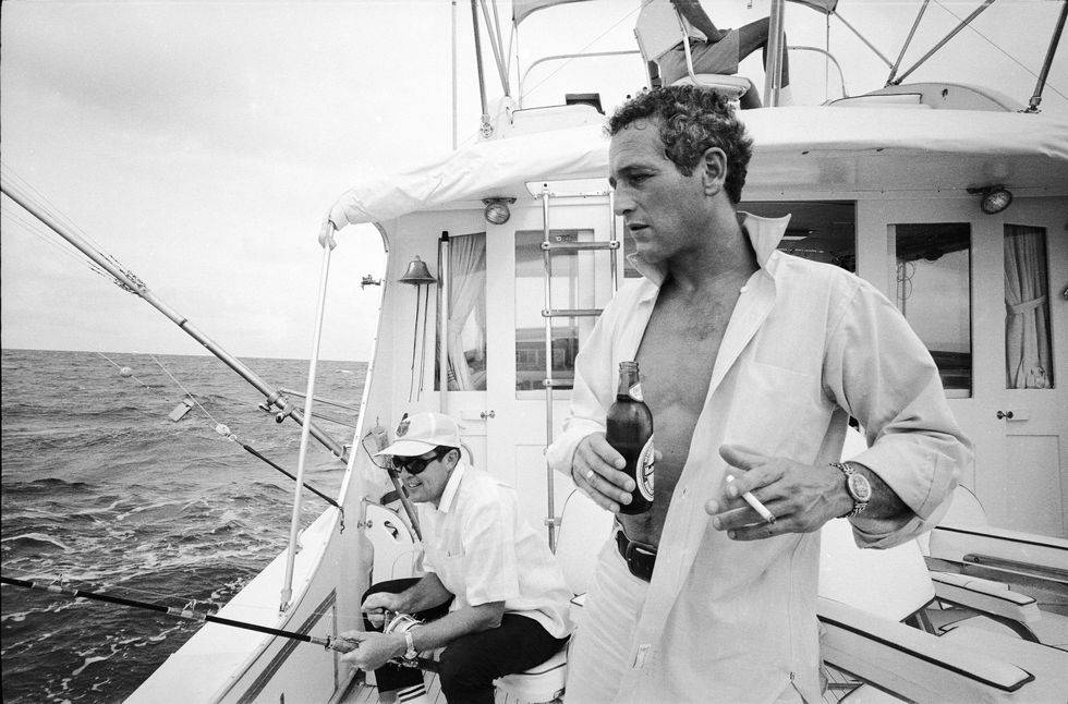 Paul Newman, yacht, black and white photo, SD Desktop Wallpaper