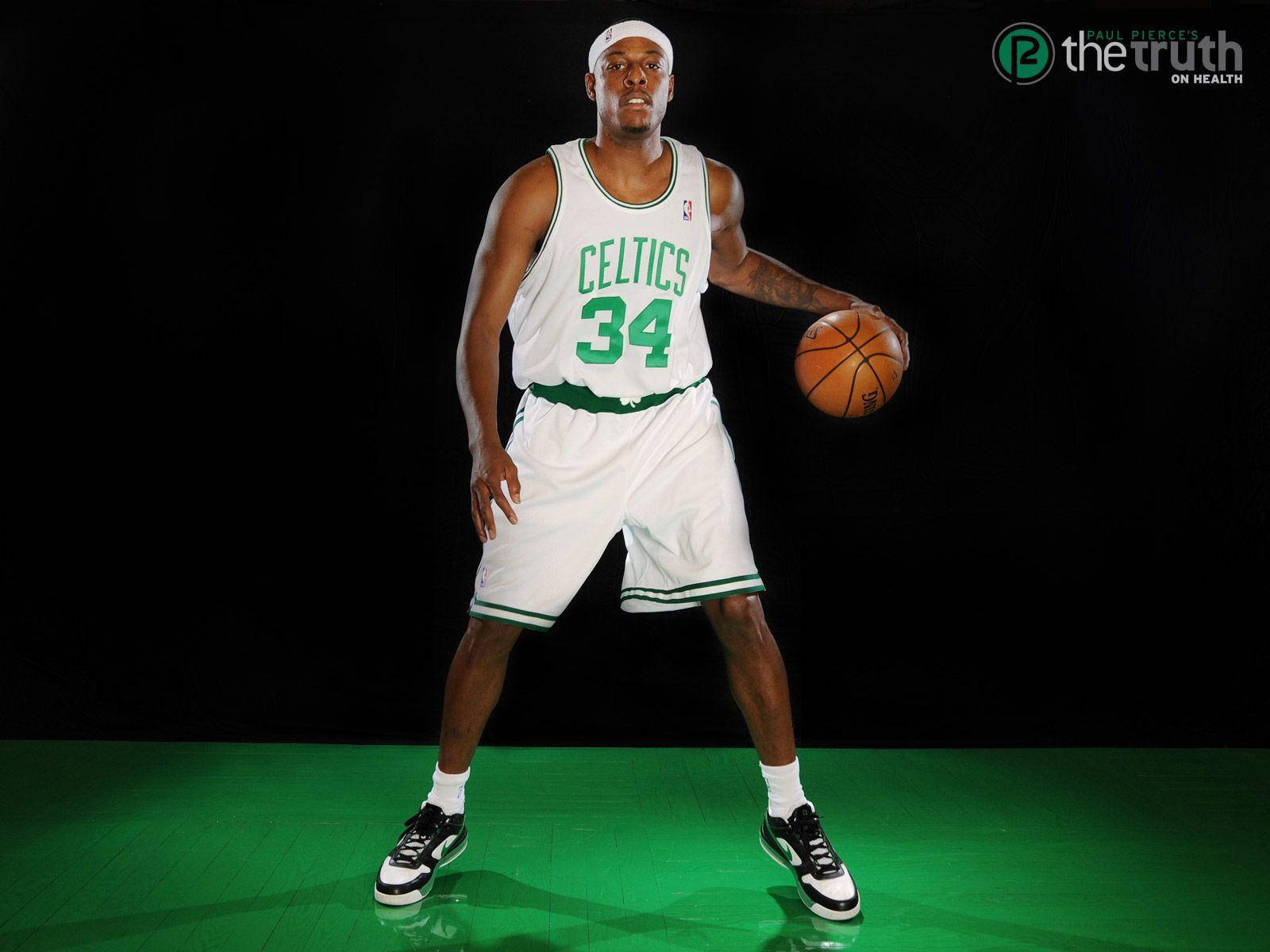Paul Pierce, green basketball court, white Celtics jersey, HD Desktop Wallpaper