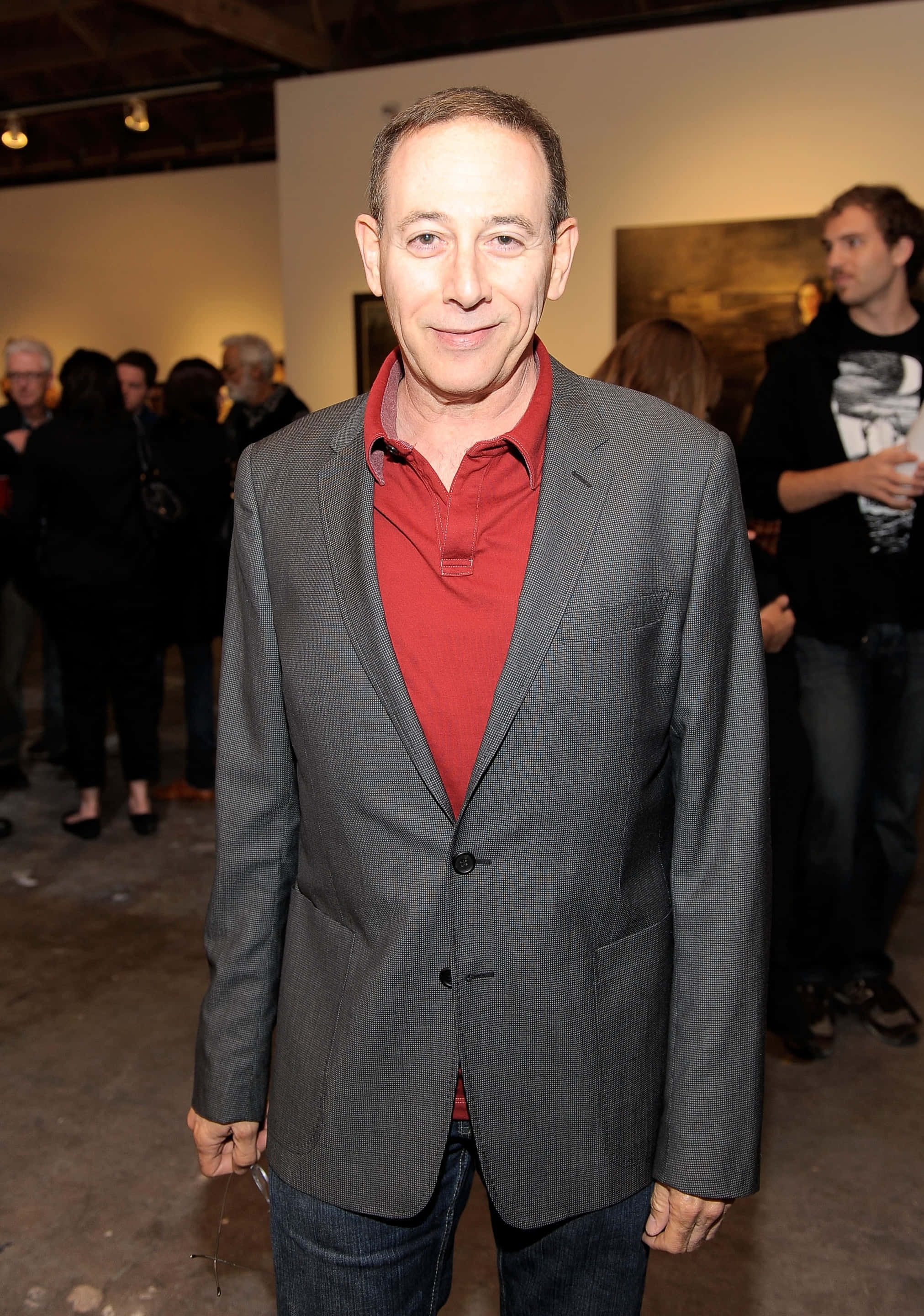 Paul Reubens, gray blazer, red shirt, 2K Phone Wallpaper