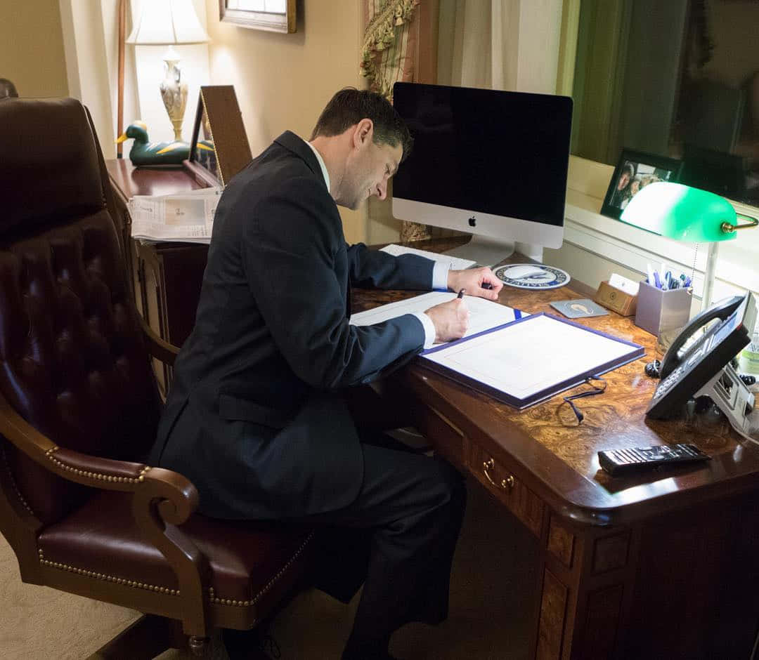 Paul Ryan, office, dark suit, SD Desktop Wallpaper