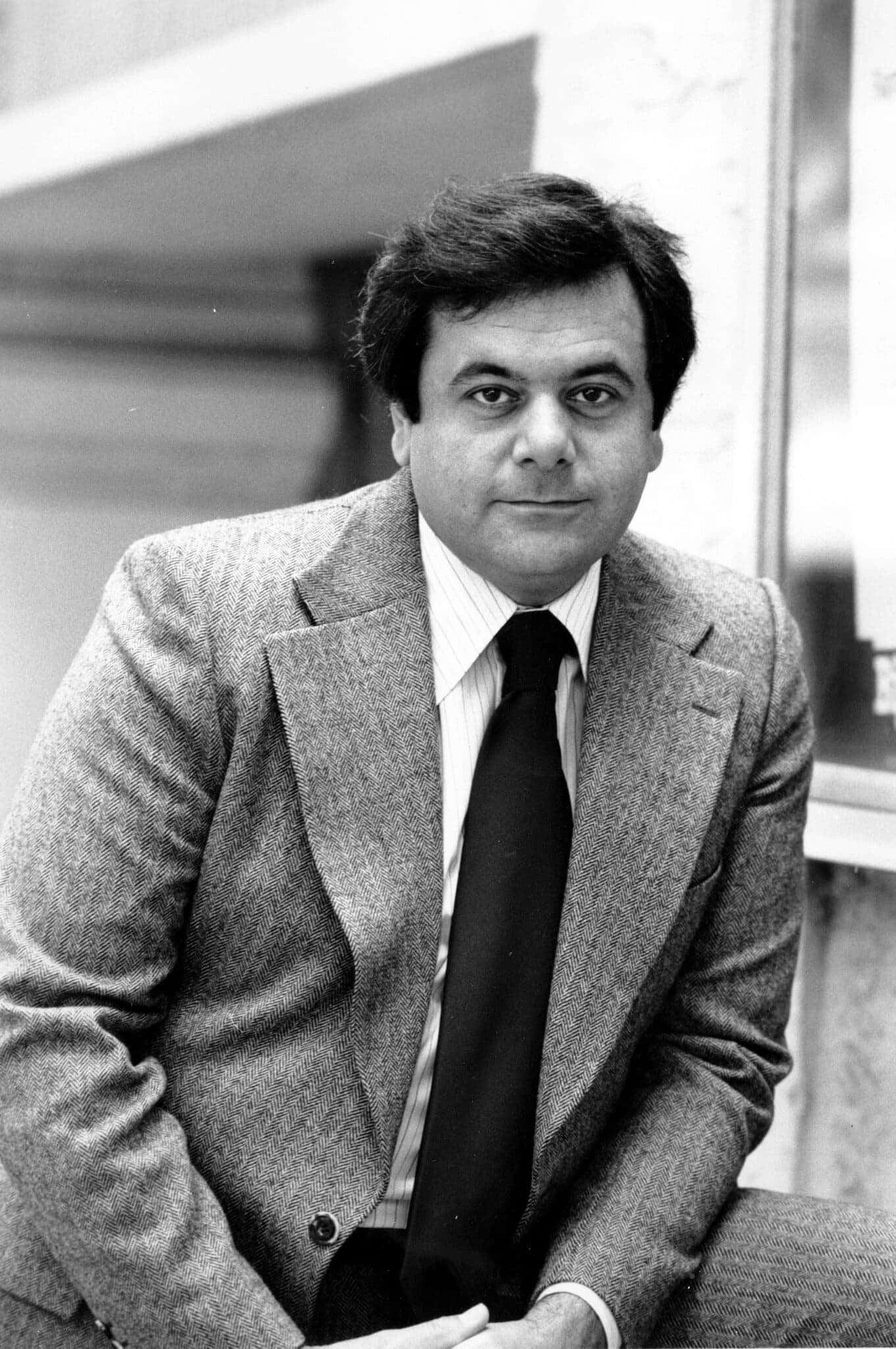 Paul Sorvino, black and white portrait, textured suit, Full HD Phone Wallpaper