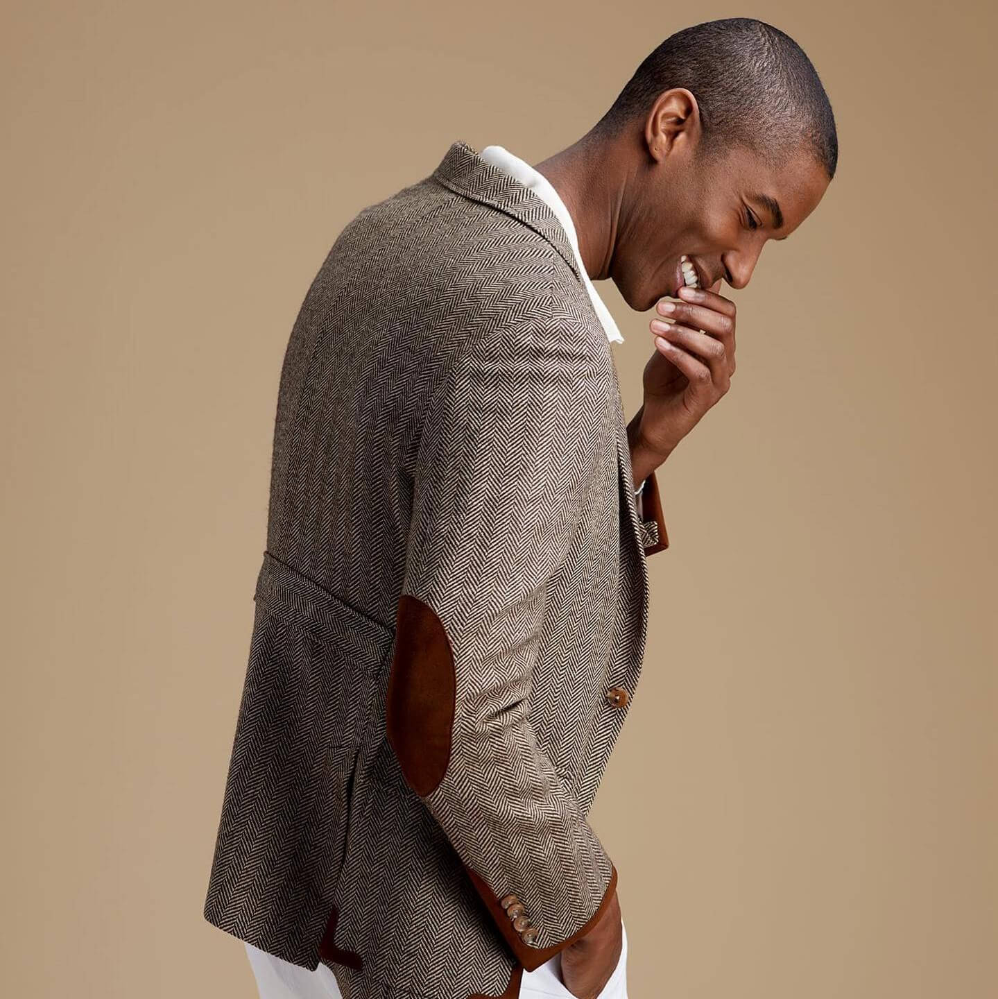 Paul Stuart, herringbone blazer, beige studio backdrop, HD Phone Wallpaper