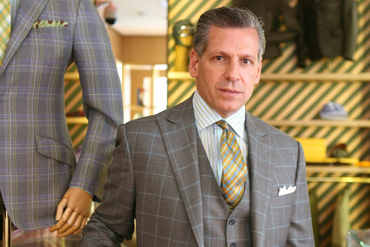 Paul Stuart, gray plaid, grey plaid suit, SD Desktop Wallpaper