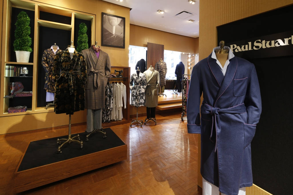 Paul Stuart, boutique display, luxury menswear boutique, SD Desktop Wallpaper