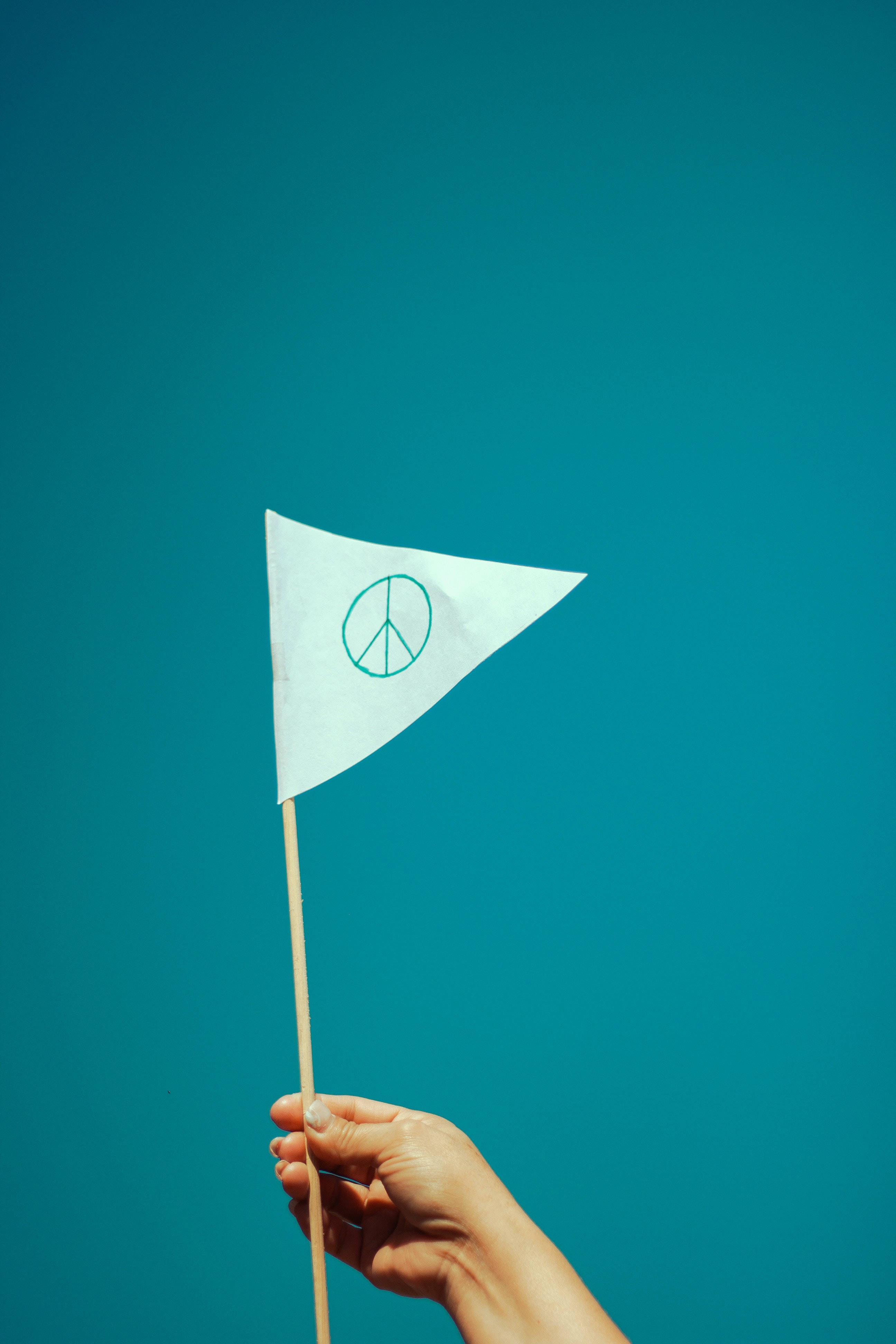 peace symbol, white flag, teal peace symbol, 4K Phone Wallpaper