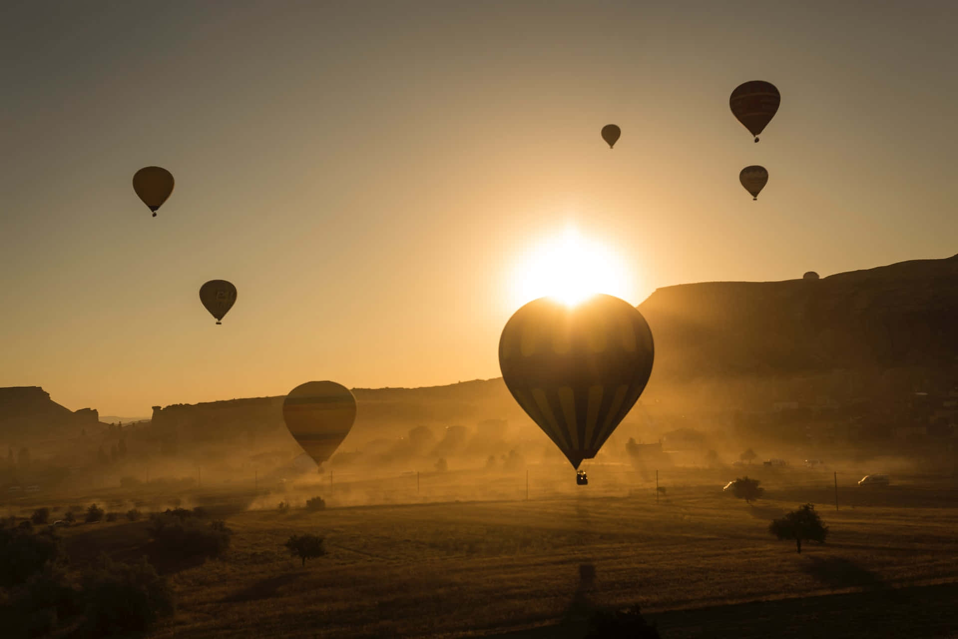 Peaceful Relaxing, hot air balloons, dusty valley, Full HD Desktop Wallpaper