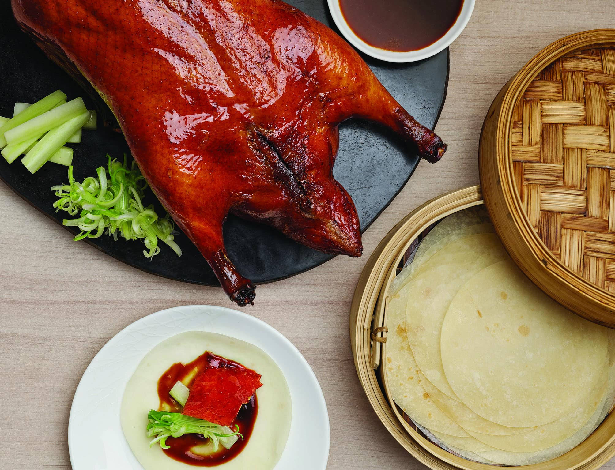 Peking Duck, black serving platter, glossy skin, Full HD Desktop Wallpaper